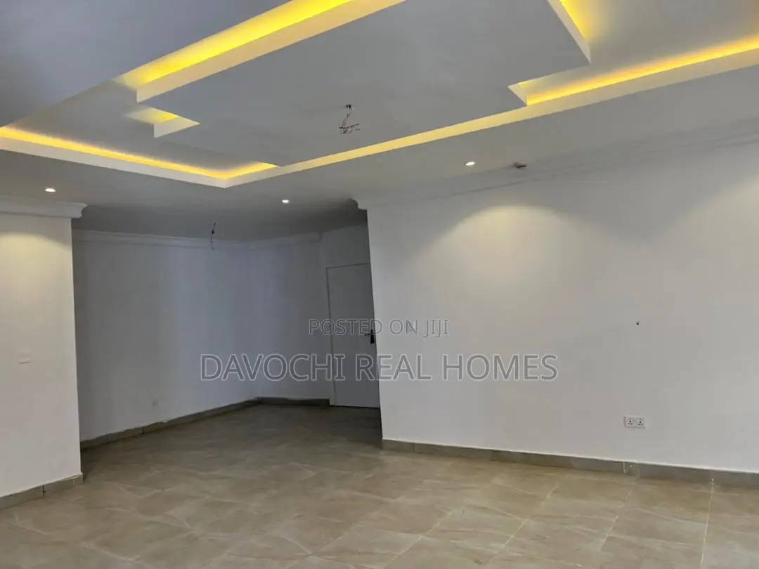 4bdrm Apartment in Osapa London for rent in Osapa london