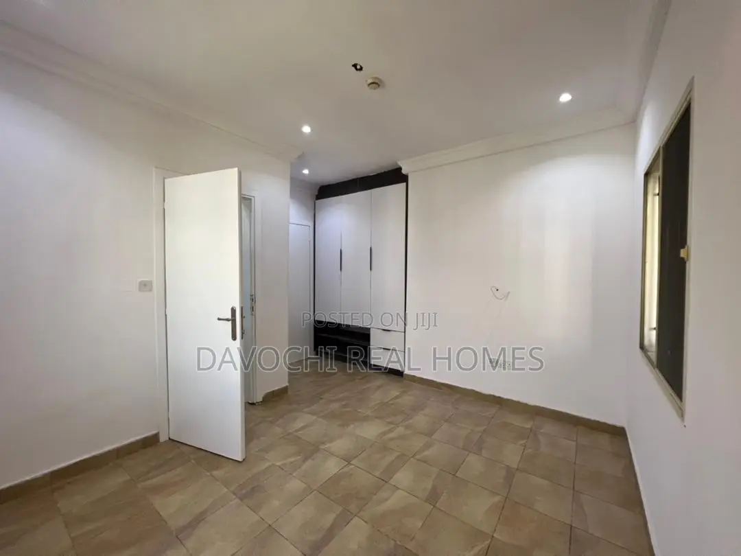 4bdrm Apartment in Osapa London for rent in Osapa london