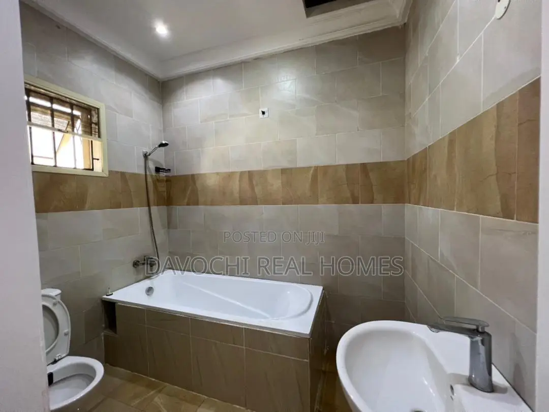 4bdrm Apartment in Osapa London for rent in Osapa london