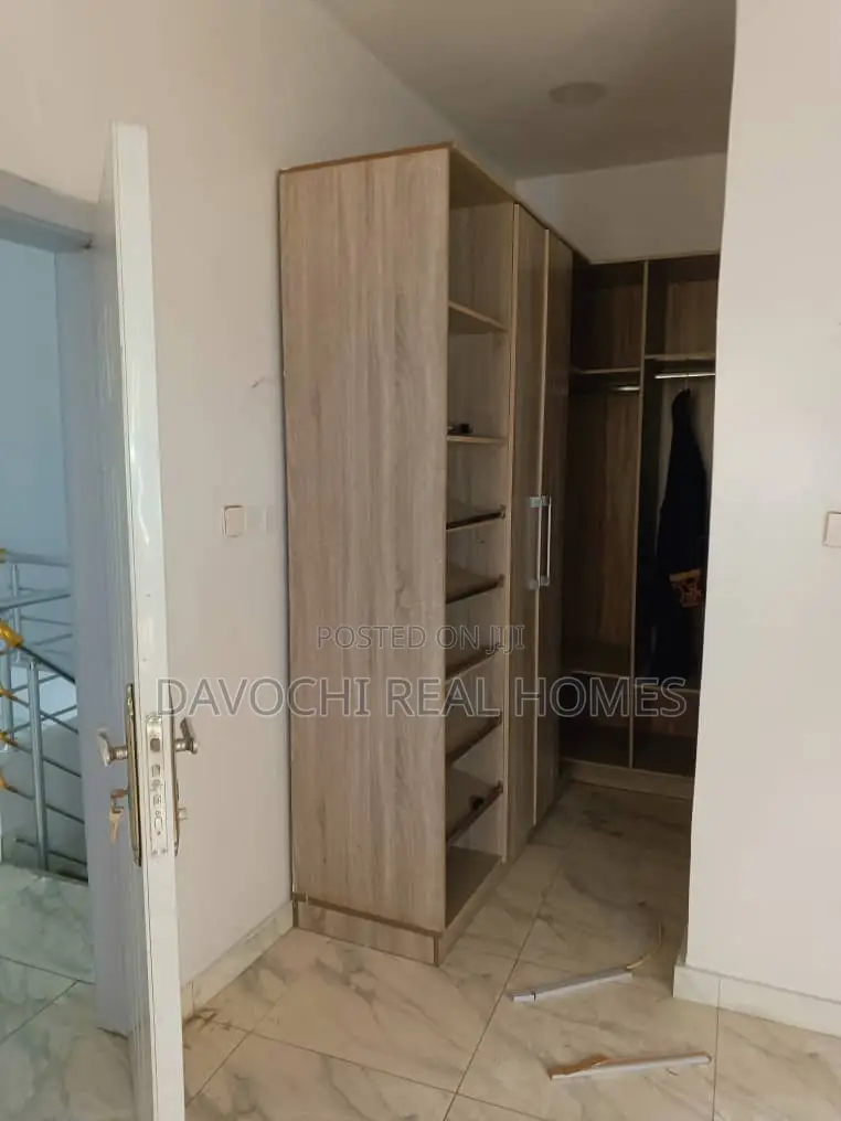 4bdrm Duplex in Lekki Conservative, Chevron for rent in Chevron