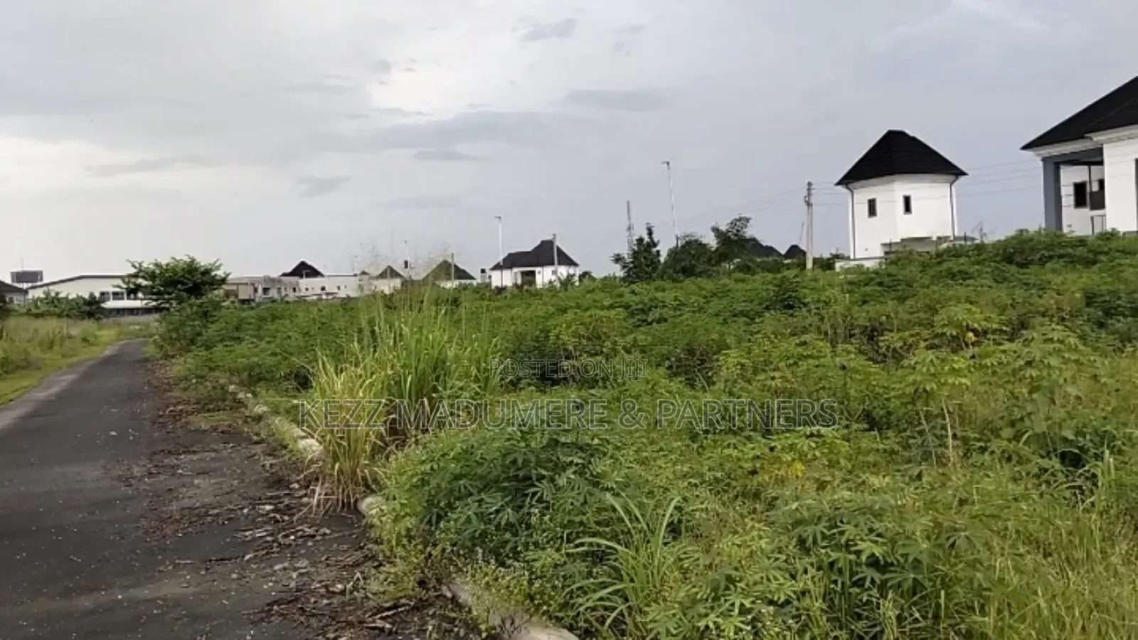 For Sale: 15 Plots on East West Rd Rumuokoro Okoro Eliozu,Ph in Eliozu