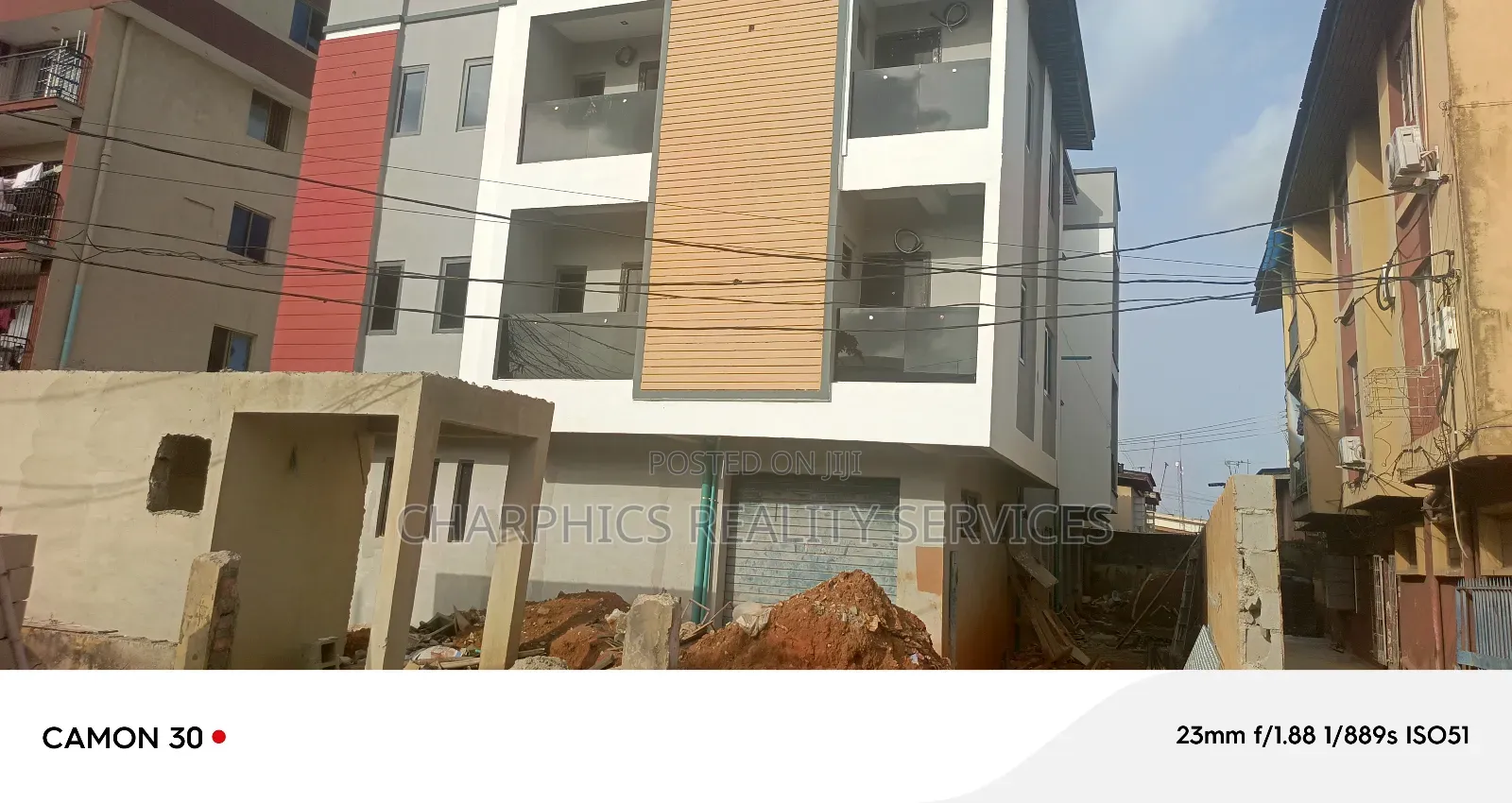 Mini Flat in Mende for sale in Mende