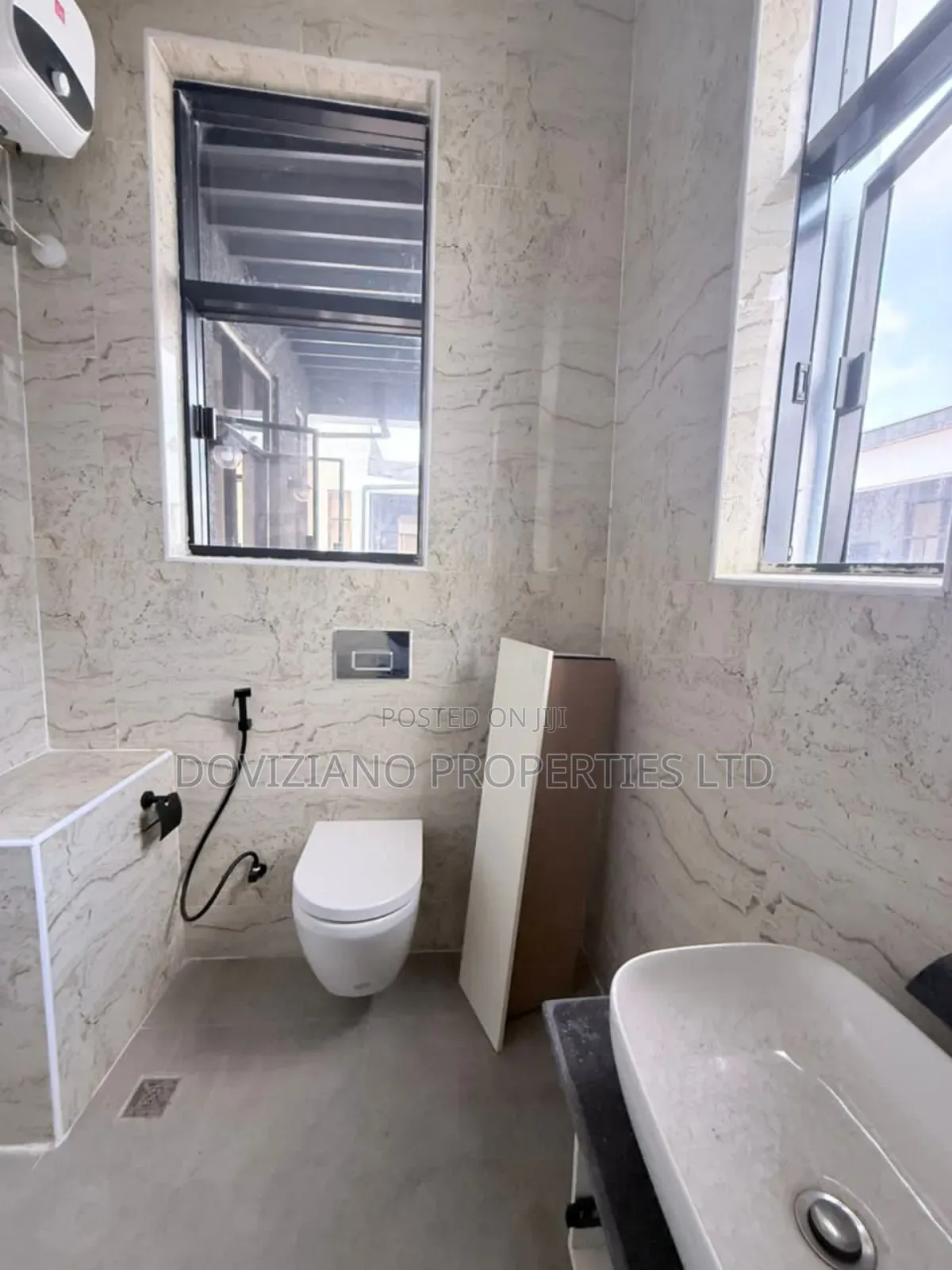 4bdrm Duplex in Ahmadu Bello Way for rent in Ahmadu Bello Way