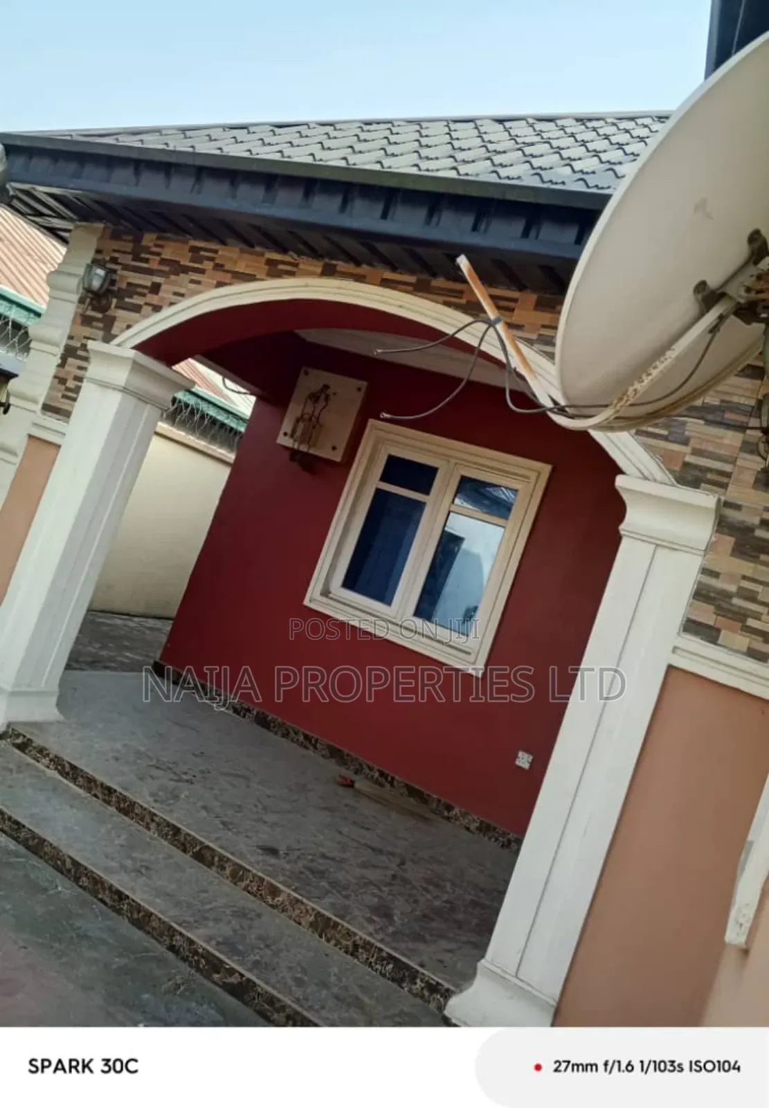 3bdrm Bungalow in New Road, Awoyaya for sale in Awoyaya