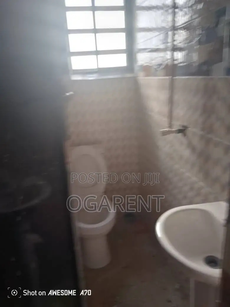 1bdrm Apartment in Siluko, Benin City for rent in Benin City