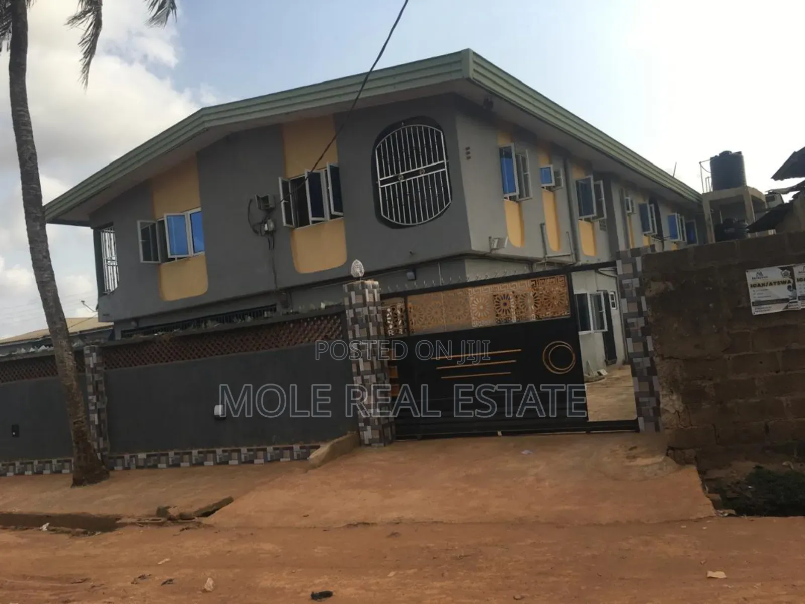 3bdrm Block of Flats in Fatade, Baruwa for sale in Baruwa