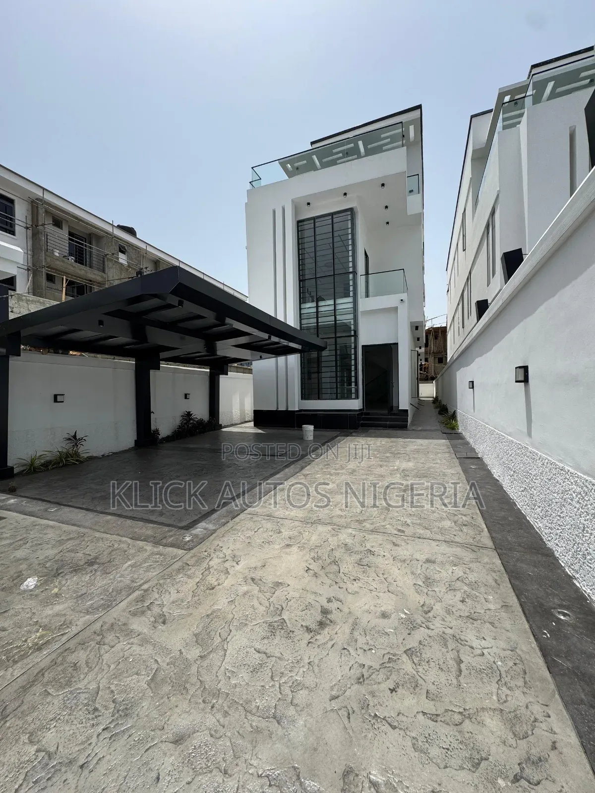 Furnished 5bdrm Duplex in Jakande for sale in Jakande
