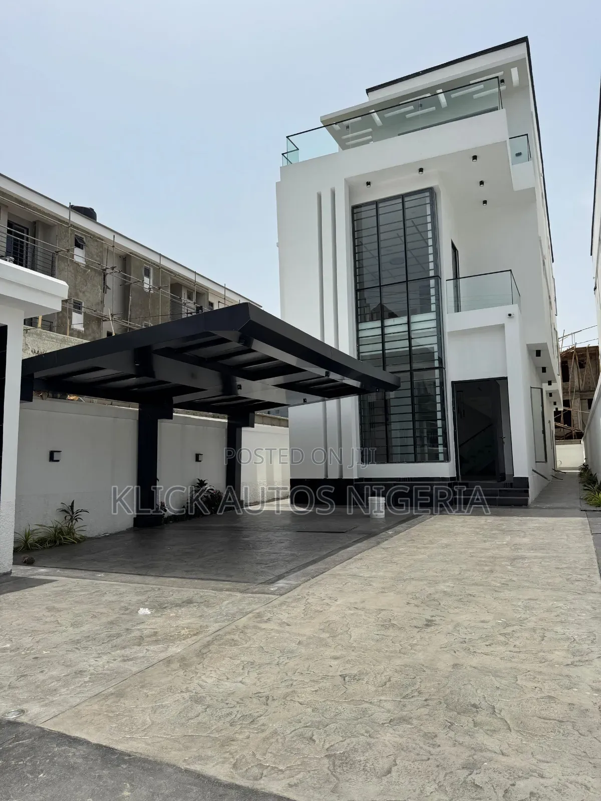 Furnished 5bdrm Duplex in Jakande for sale in Jakande