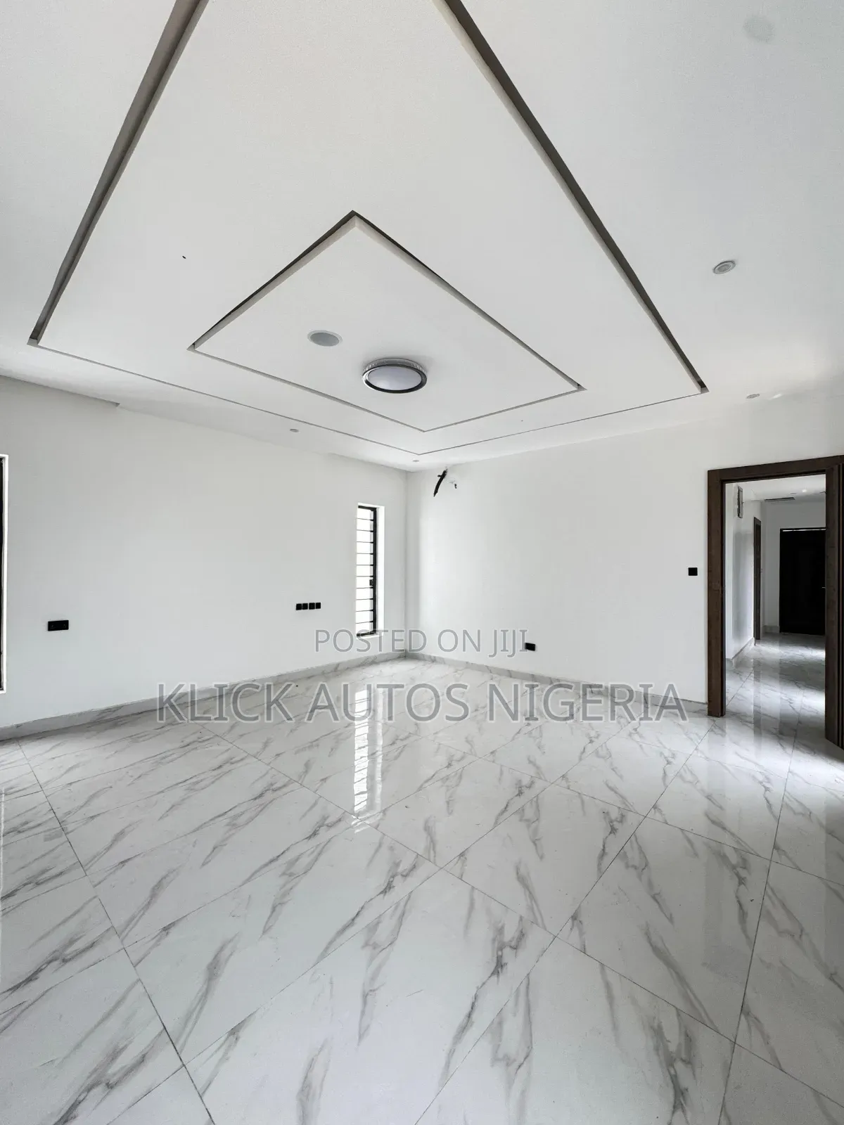 Furnished 5bdrm Duplex in Jakande for sale in Jakande