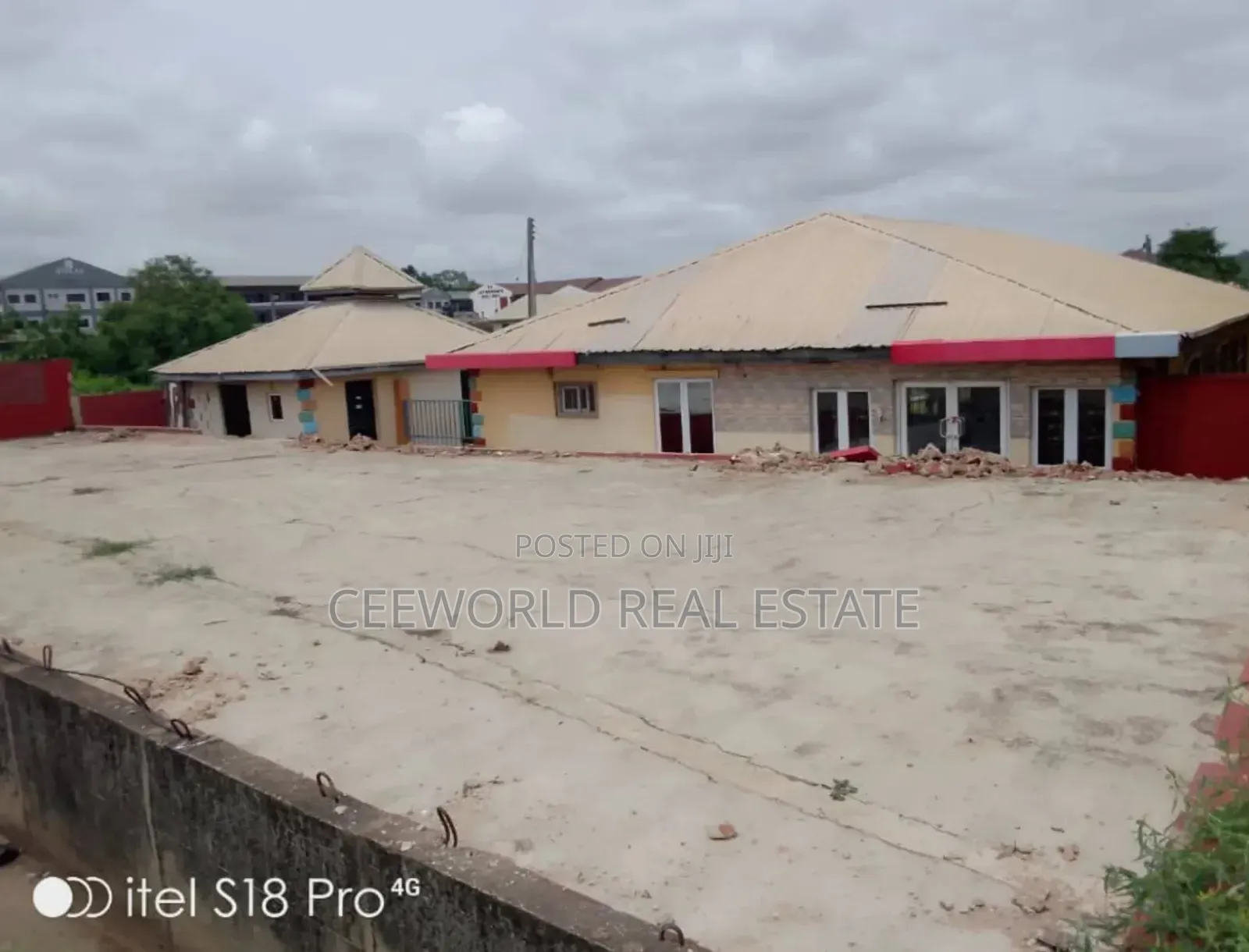 1000sqm of Land at Aleshinloye in Alalubosa