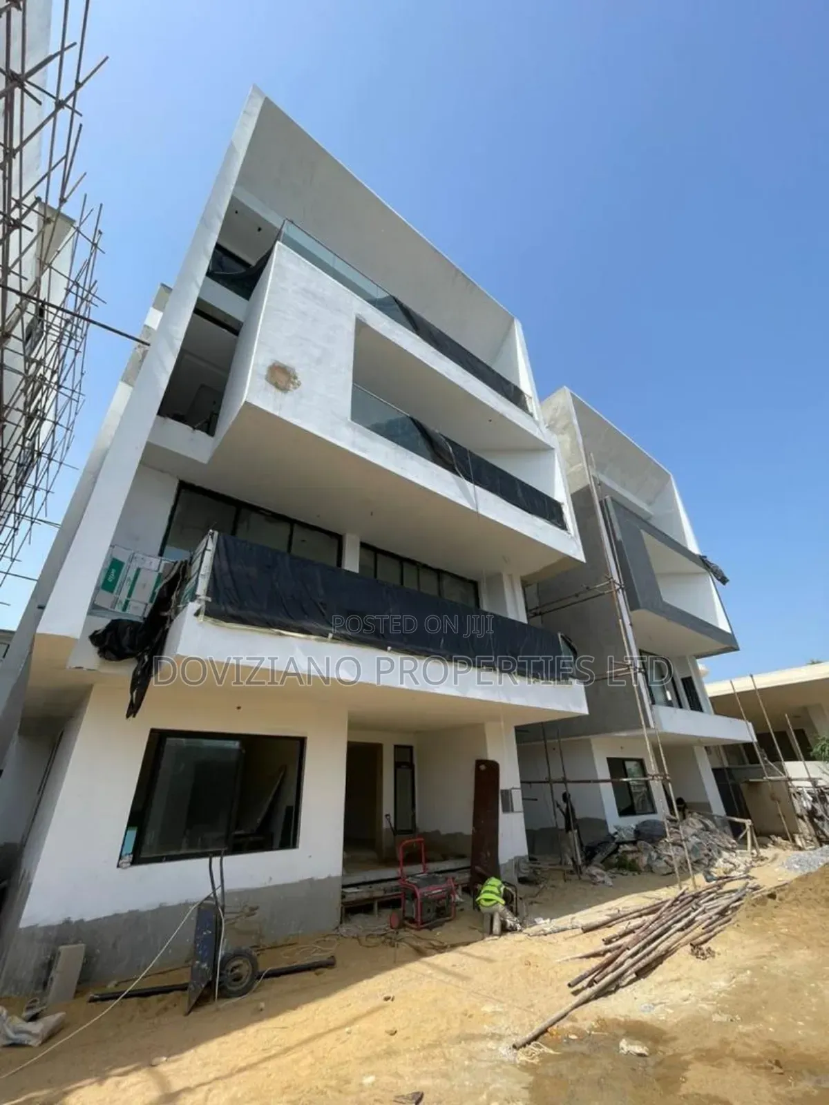 Furnished 6bdrm Duplex in Banana Island for sale in Banana Island