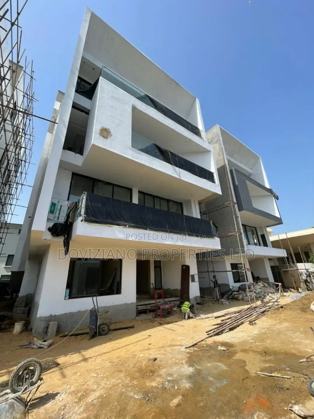 Furnished 6bdrm Duplex in Banana Island for sale in Banana Island
