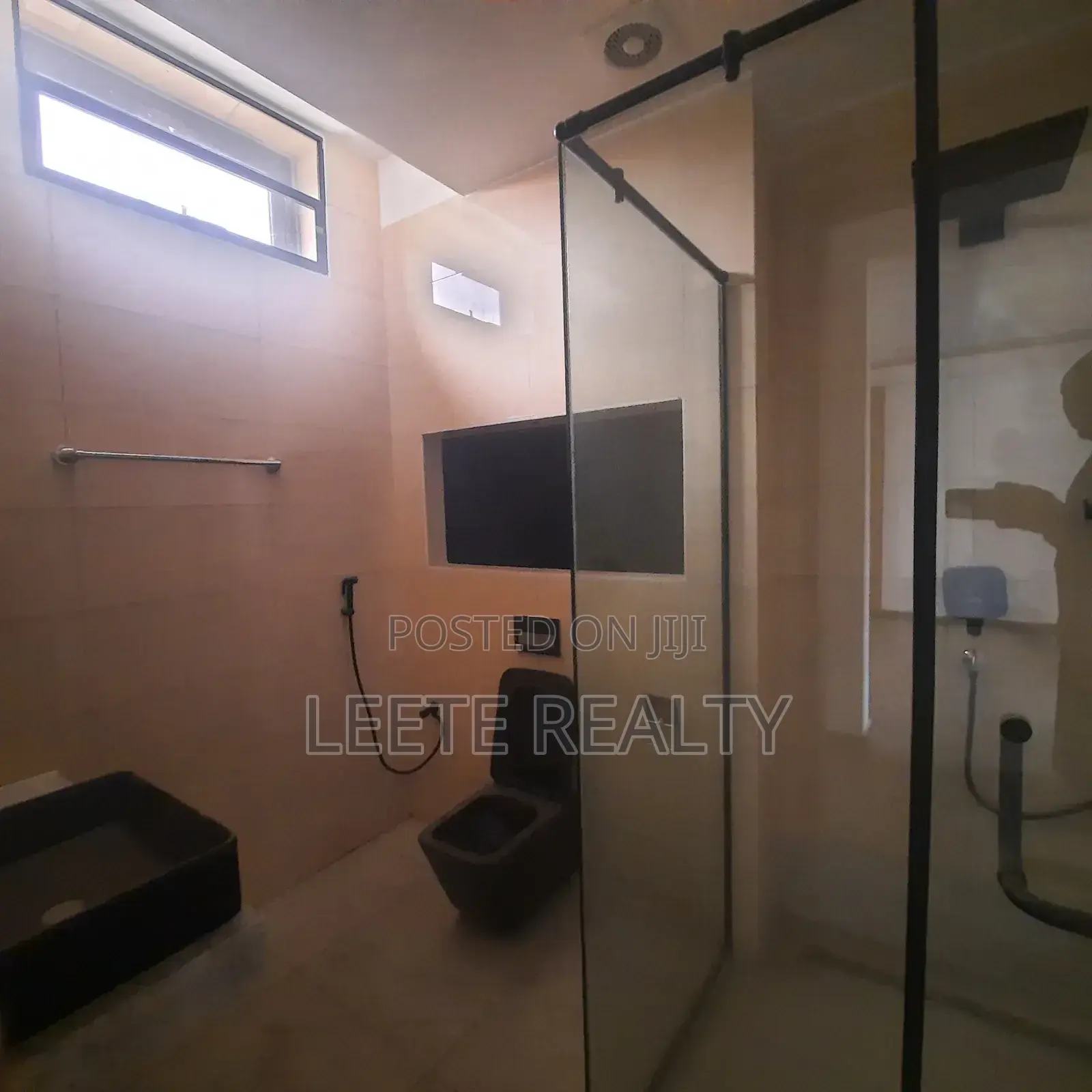 5bdrm Townhouse / Terrace in Wuse 2 for rent in Wuse 2