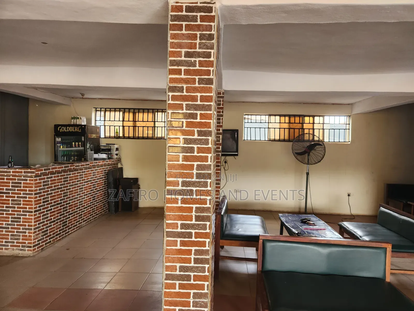Strategic 6 Room Hotel on the Tarred Road Near Nta in Agodi