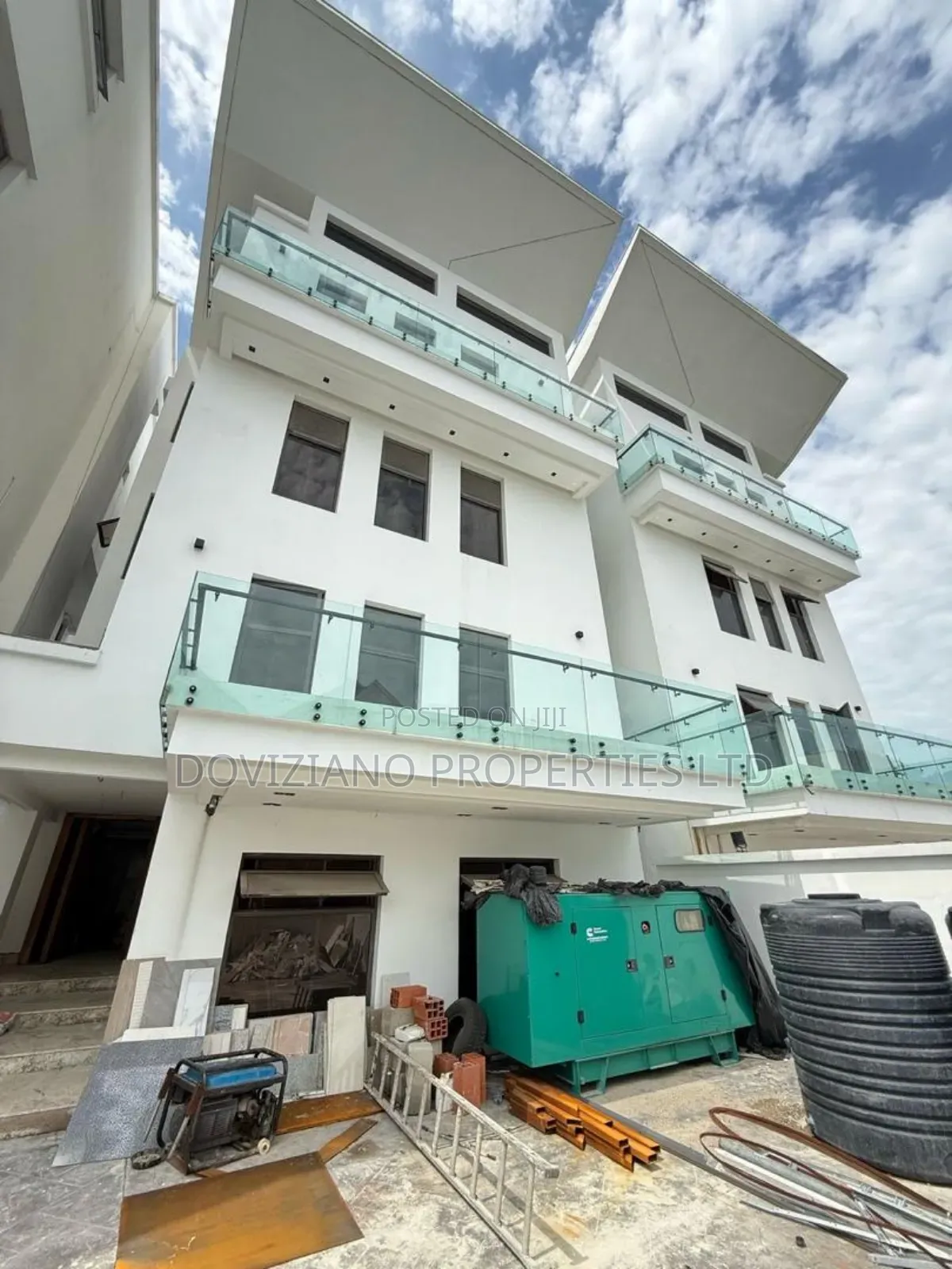 Furnished 6bdrm Duplex in Banana Island for sale in Banana Island