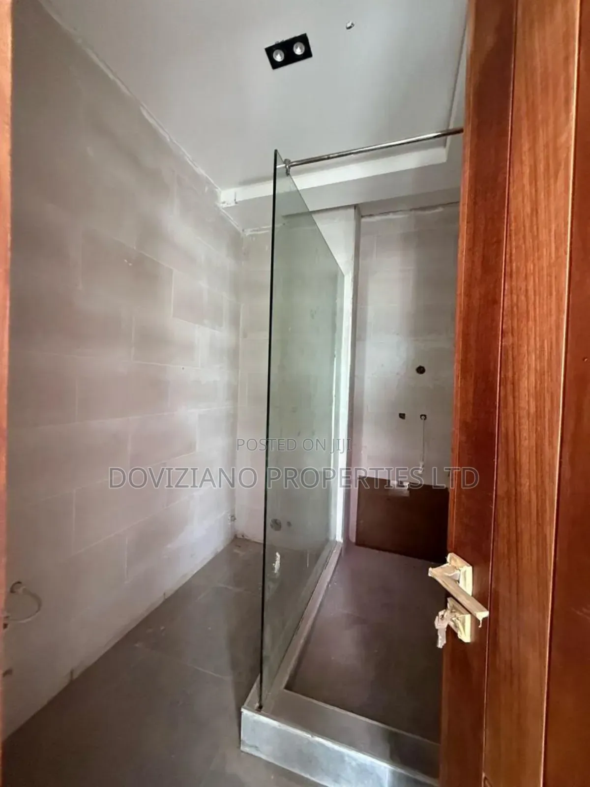 Furnished 6bdrm Duplex in Banana Island for sale in Banana Island