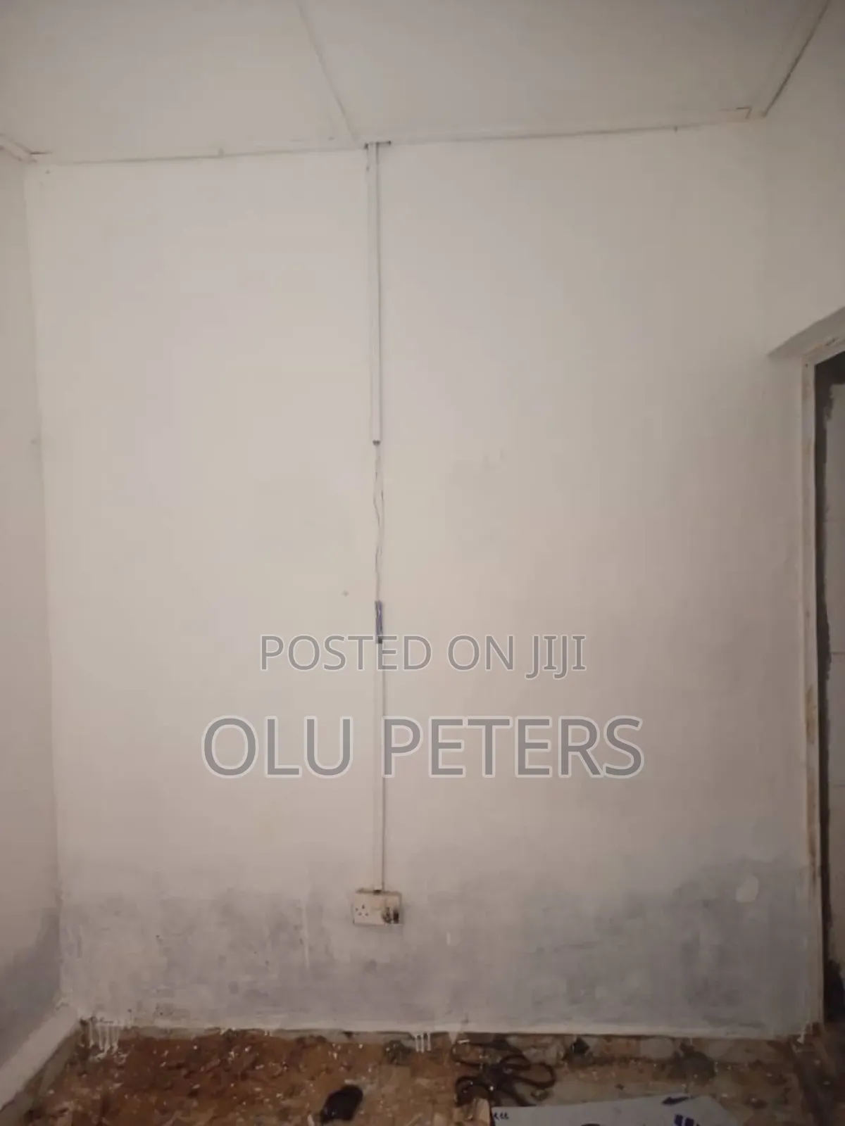 Studio Apartment in Oshinfolarin Yaba for sale in Yaba