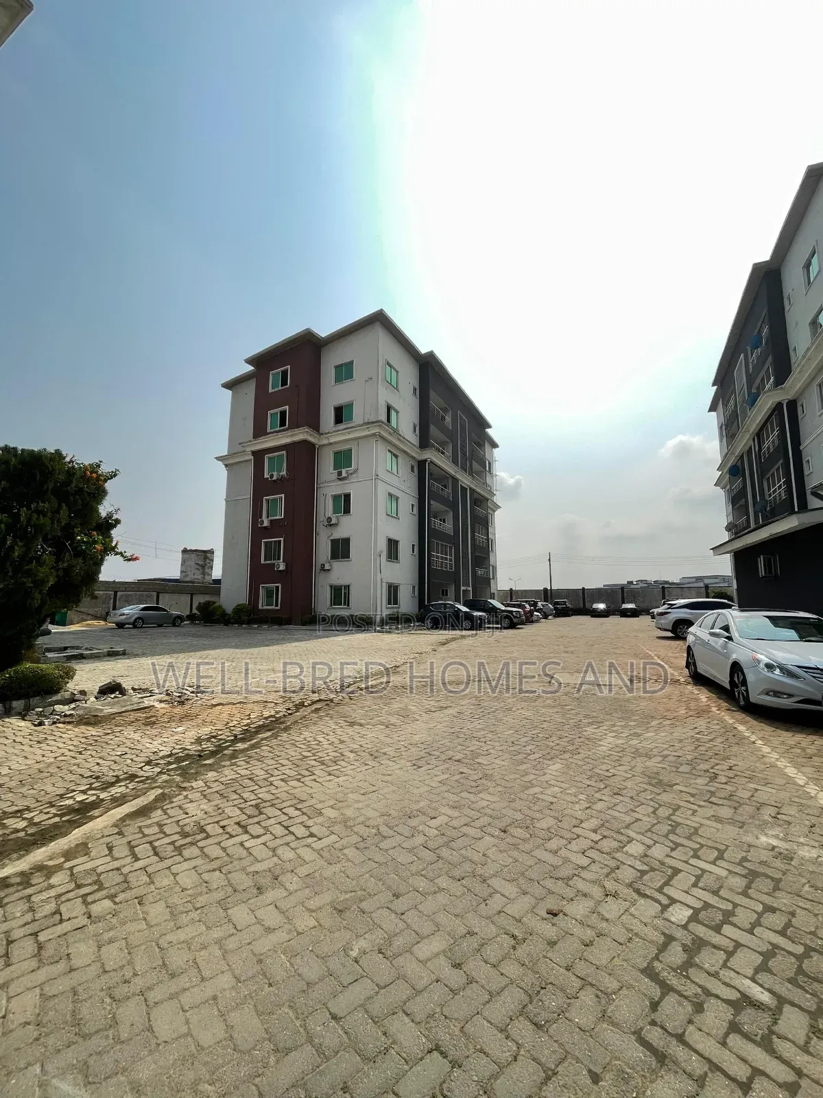 3bdrm Apartment in Ikate Lekki Lagos for sale in Lekki