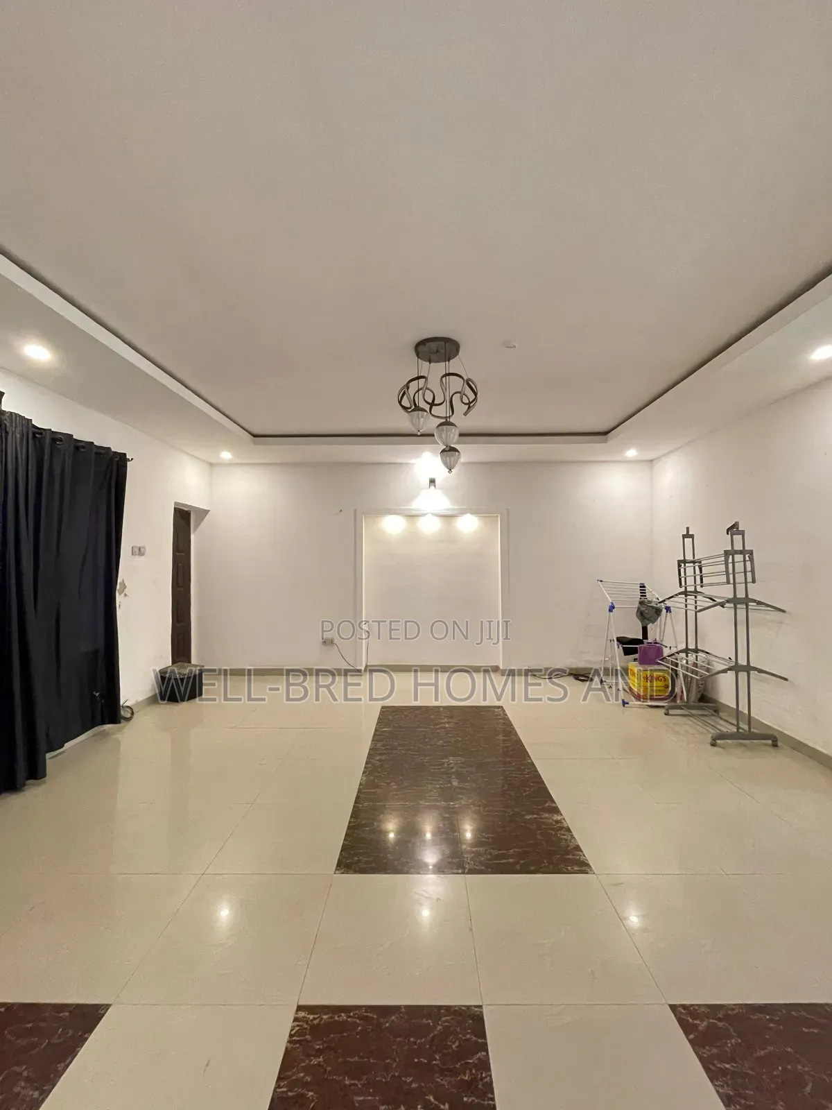3bdrm Apartment in Ikate Lekki Lagos for sale in Lekki