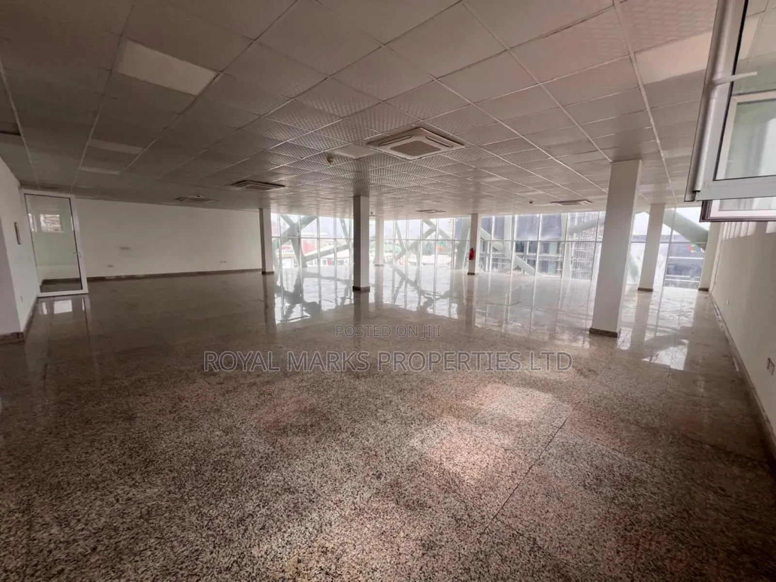 Nicely Located 272sqm Facing the Major Road in Wuse 2
