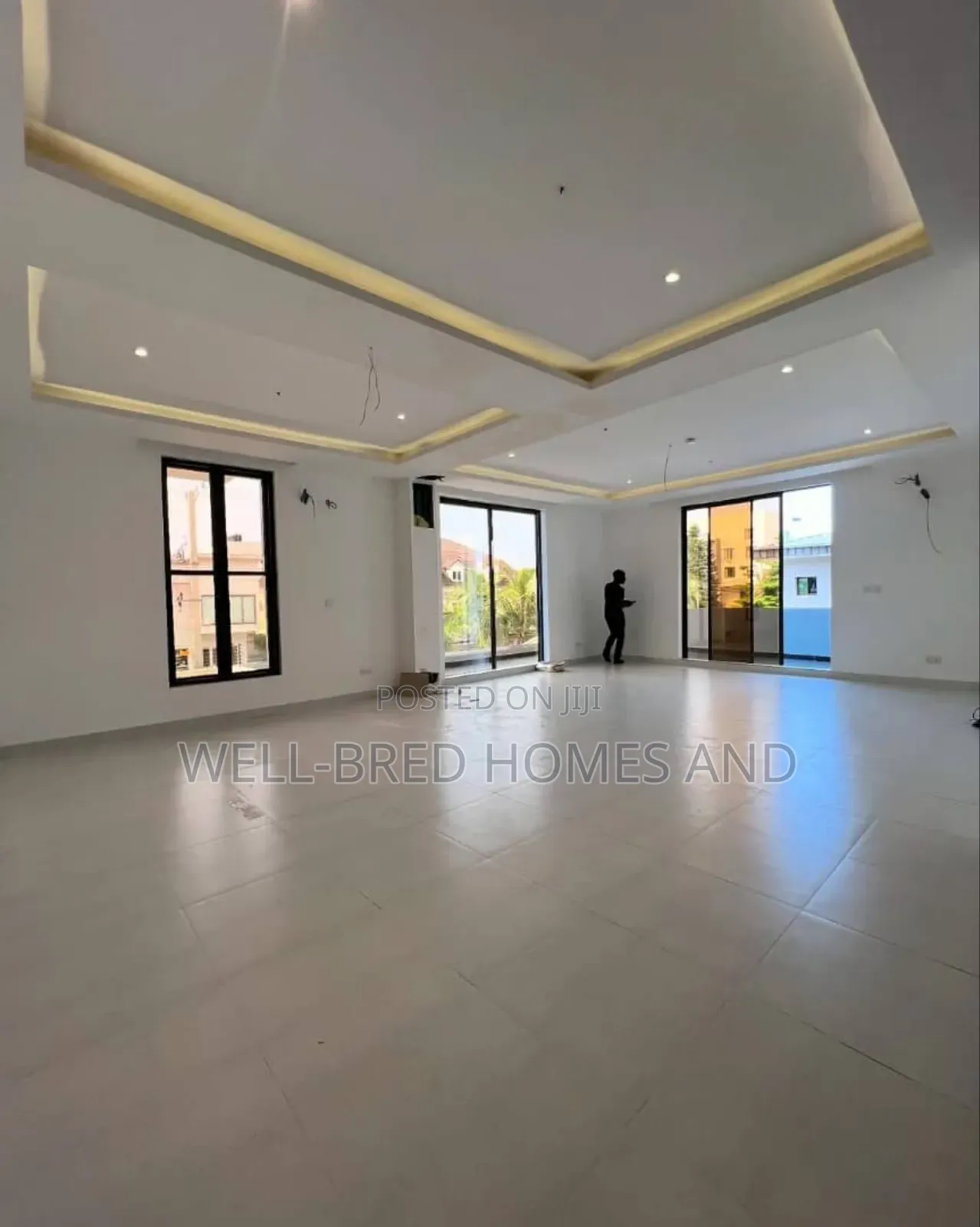 4bdrm Apartment in Lekki Phase 1 Lagos for rent in Lekki Phase 1