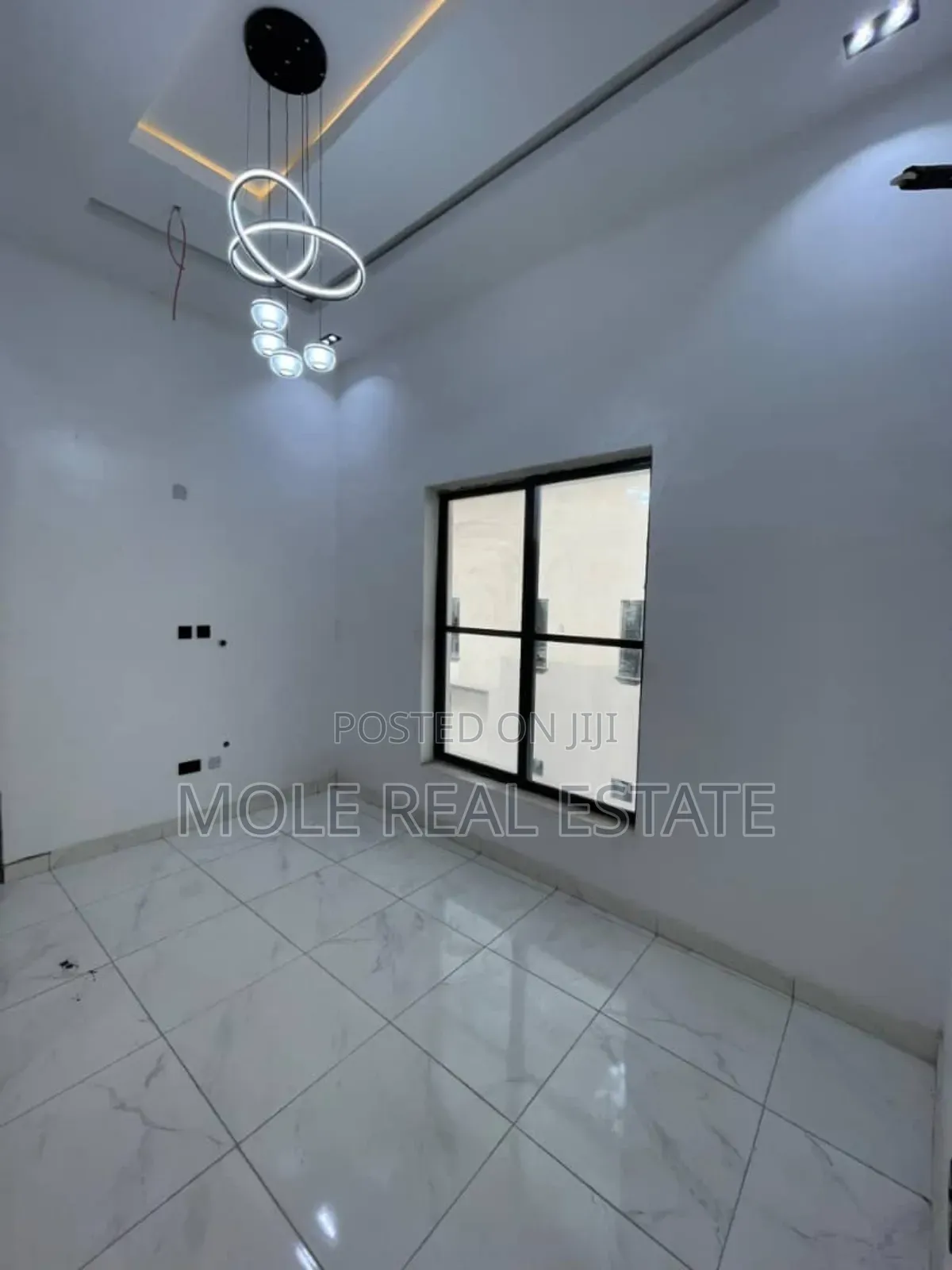 Furnished 5bdrm Duplex in Ikate for sale in Ikate