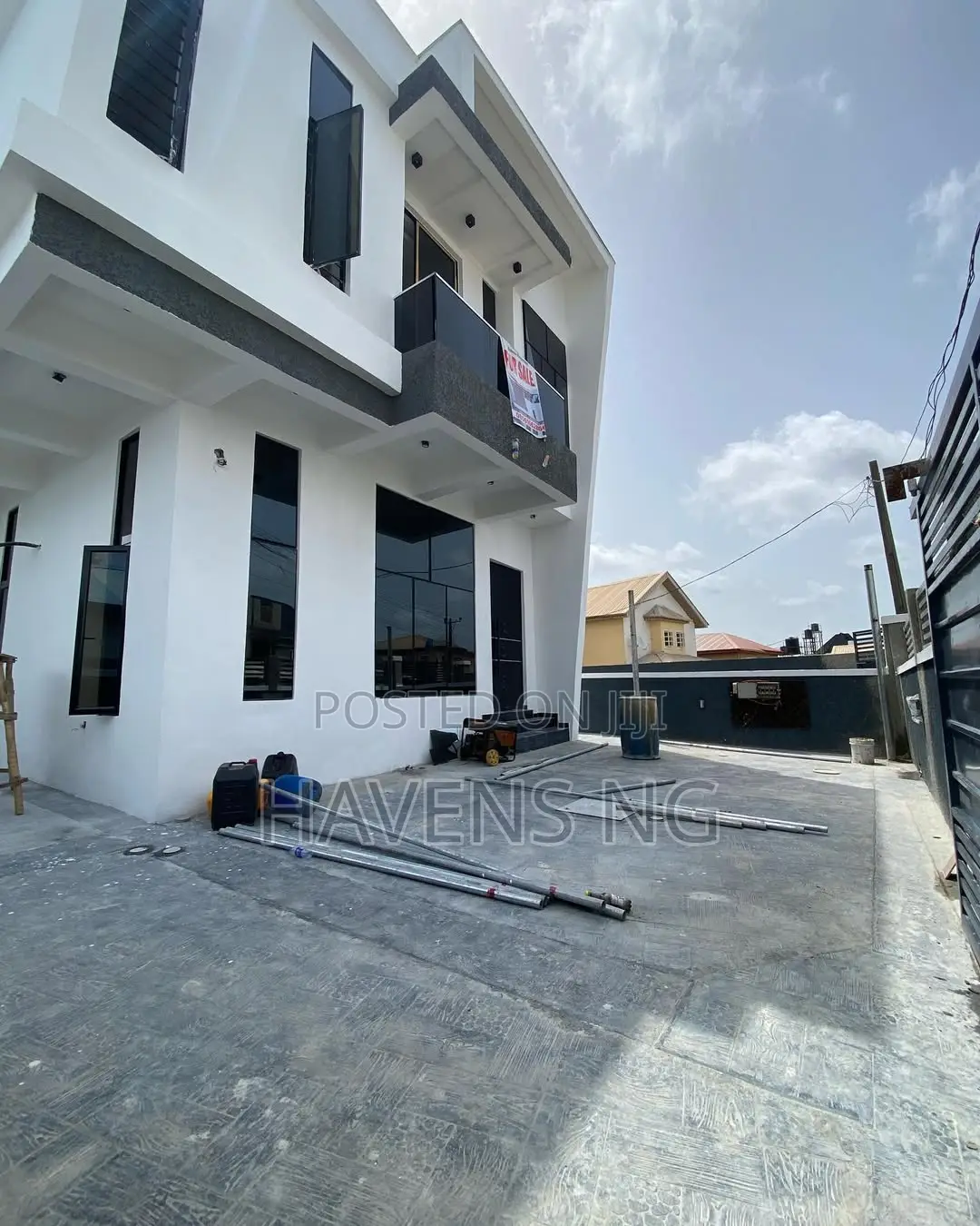 4bdrm Duplex in Abraham Adesanya Estate for sale in Abraham Adesanya Estate