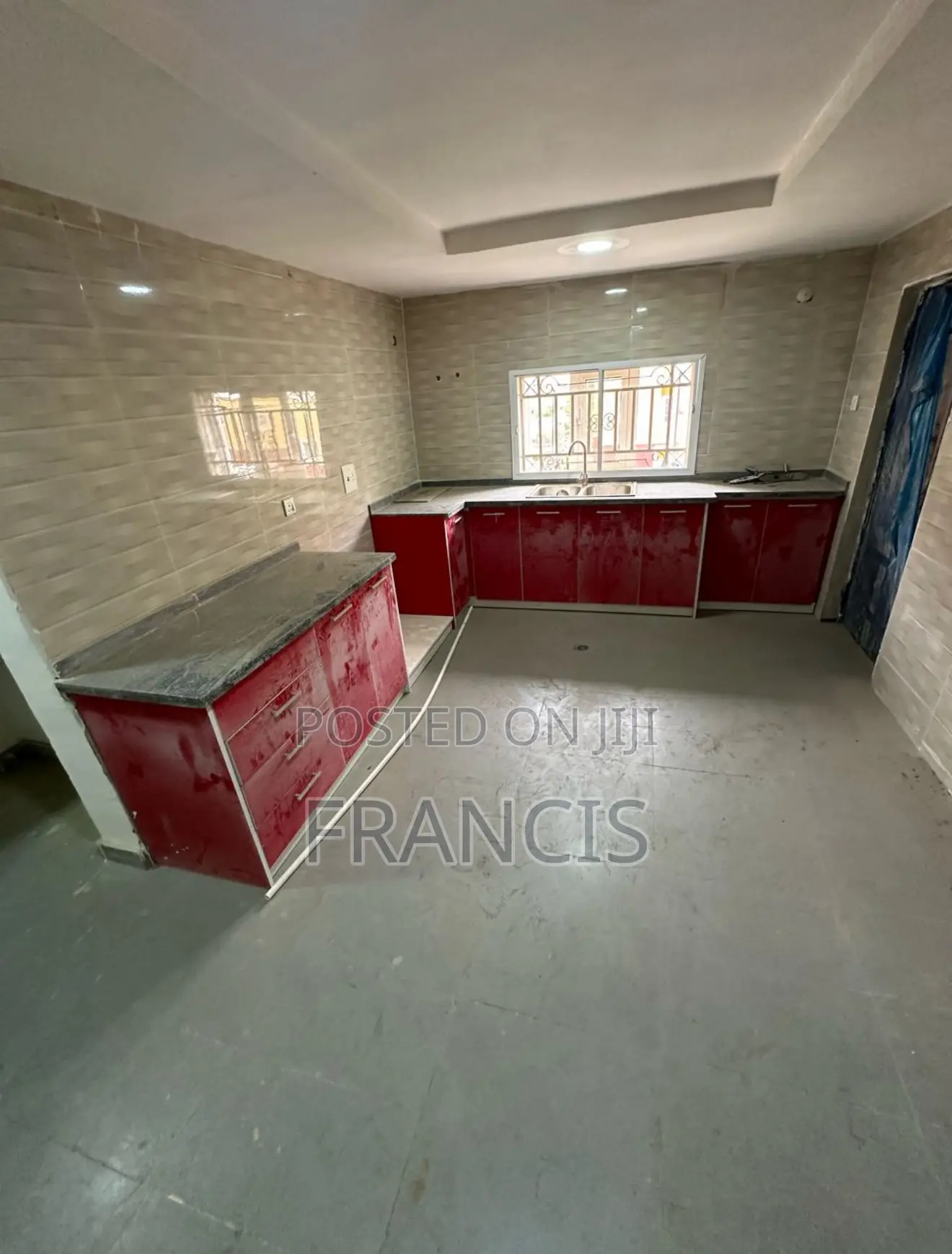 3bdrm Block of Flats in Fha Guzape for sale in Guzape District