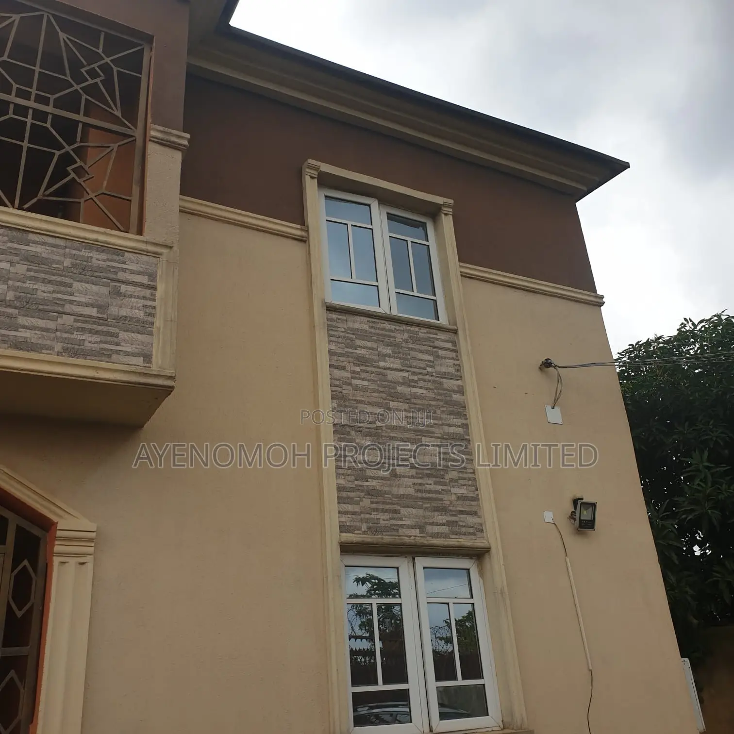 5bdrm Duplex in Ado-Odo/Ota for sale in Ado-Odo/Ota