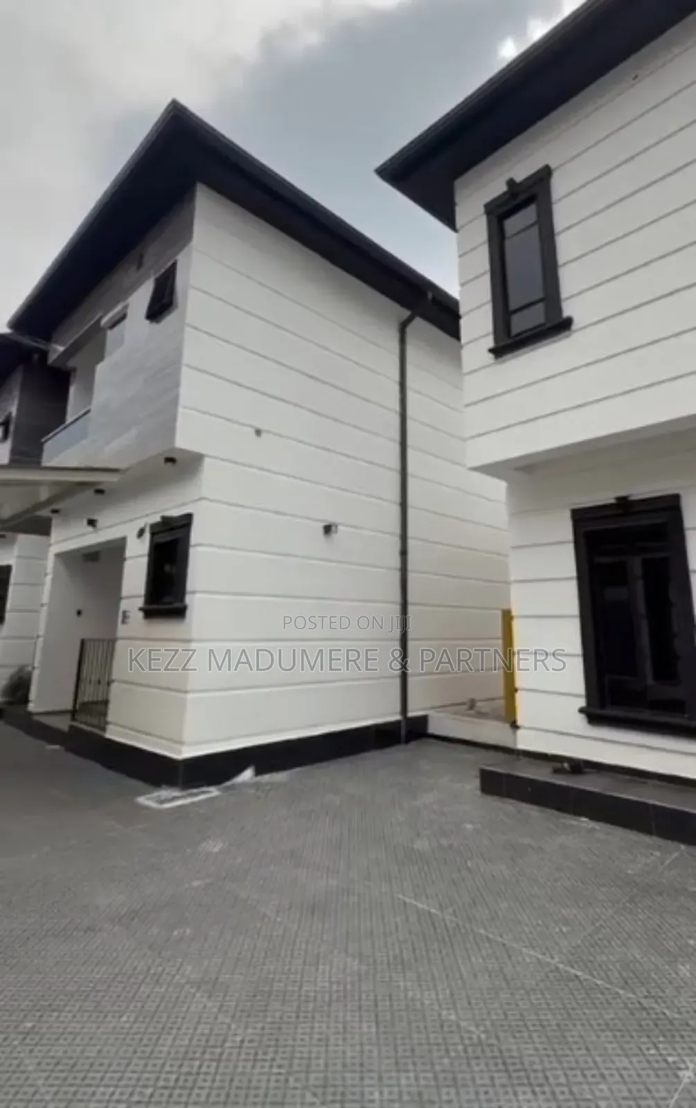 Furnished 4bdrm Duplex in Gated Estate Nta for sale in Port-Harcourt