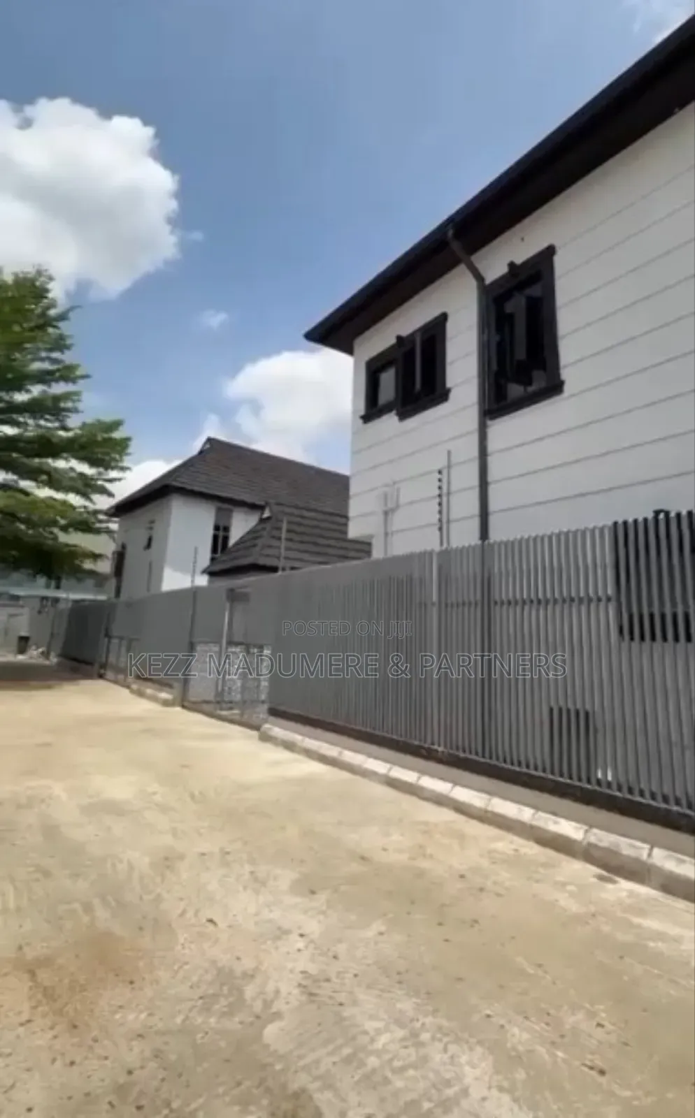 Furnished 4bdrm Duplex in Gated Estate Nta for sale in Port-Harcourt