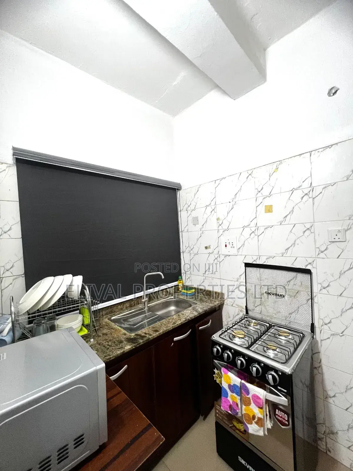 One Bedroom Luxury Serviced Apartment in Wuye