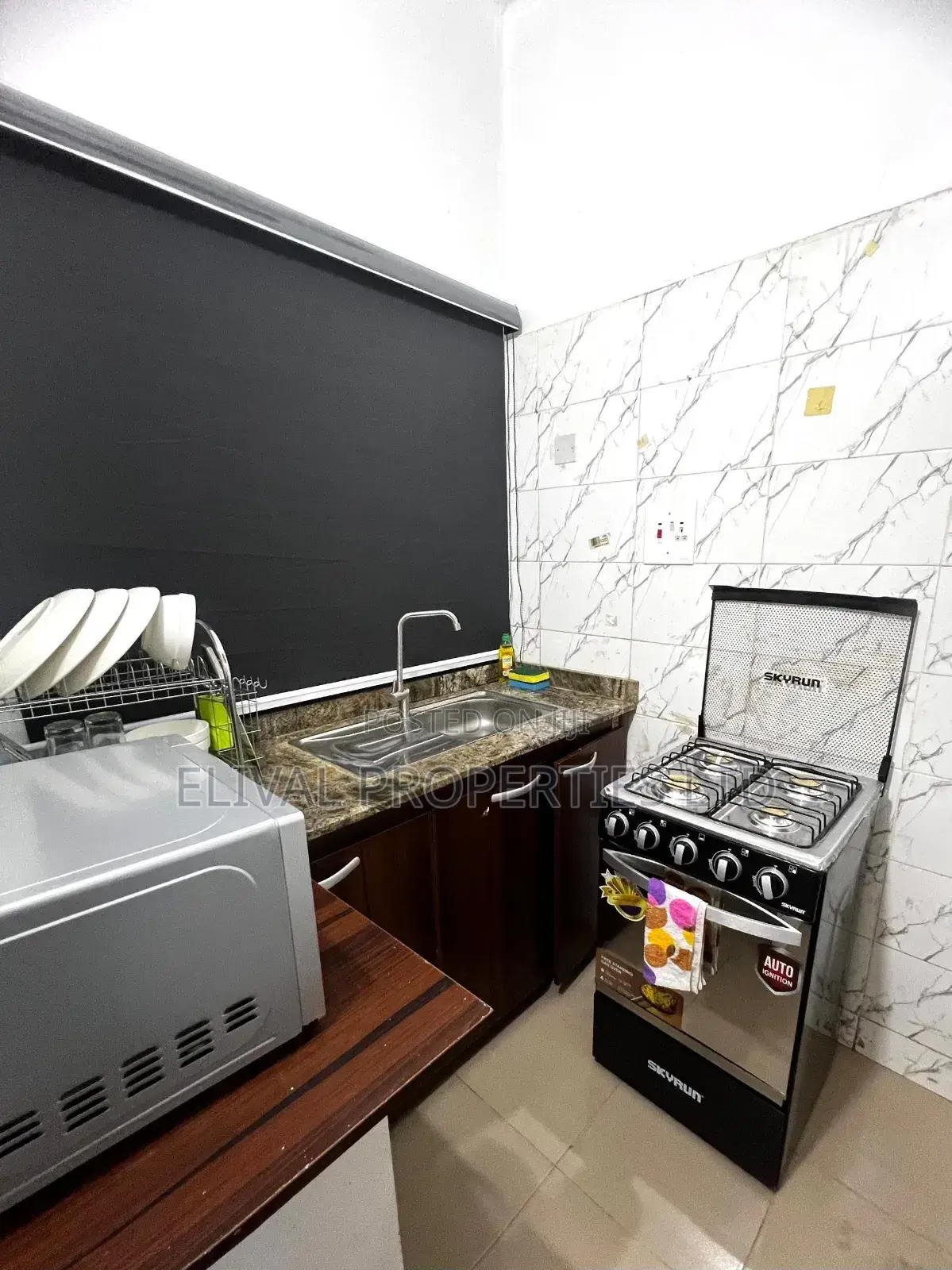 One Bedroom Luxury Serviced Apartment in Wuye