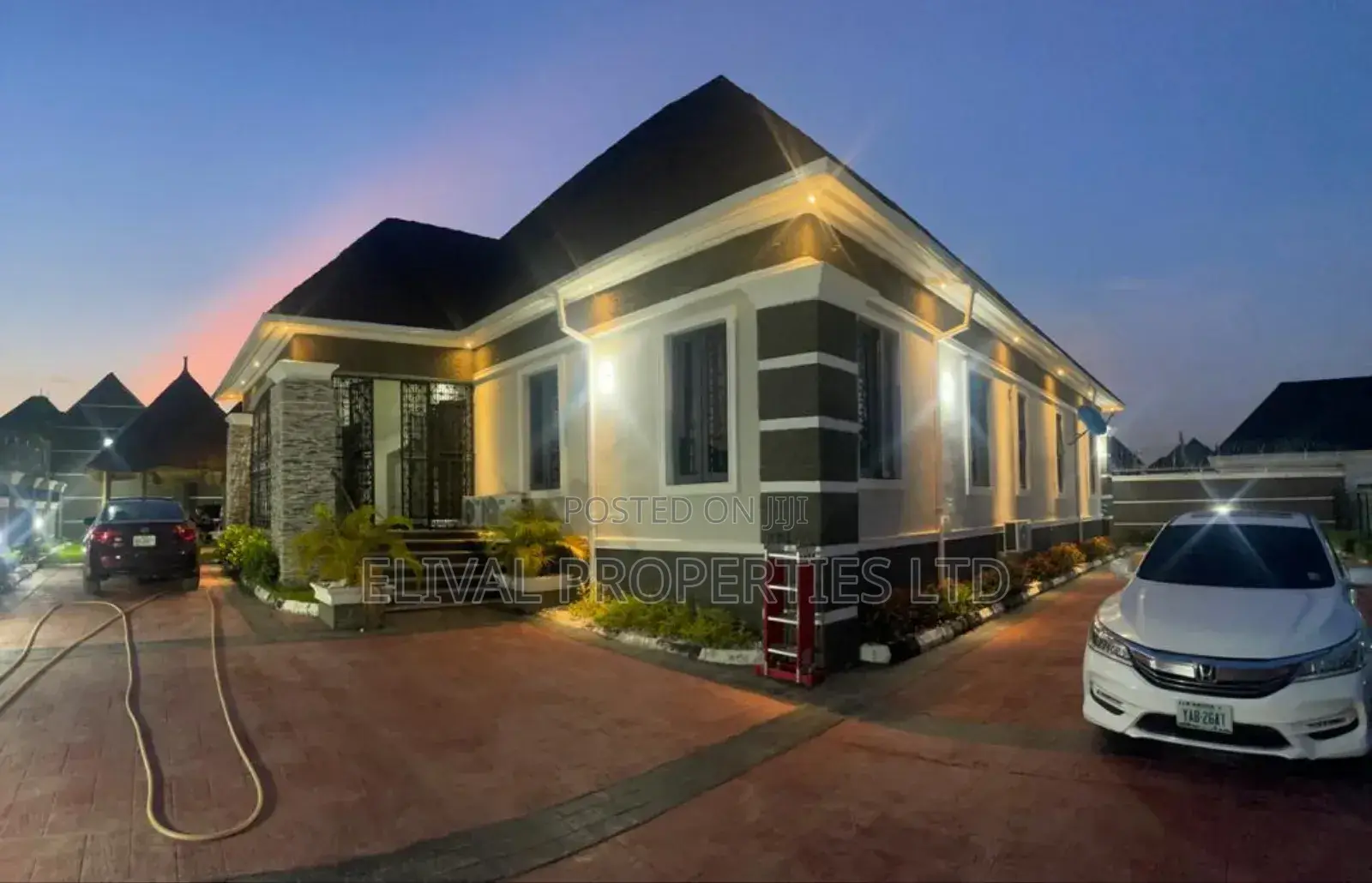 3 Bbedroom Serviced Apartment in Life Camp