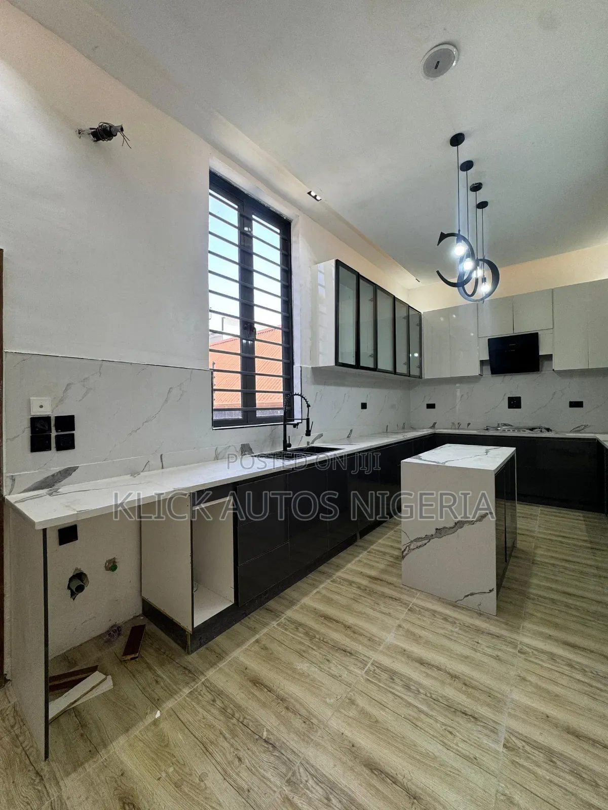 Furnished 5bdrm Duplex in Lekki for sale in Lekki