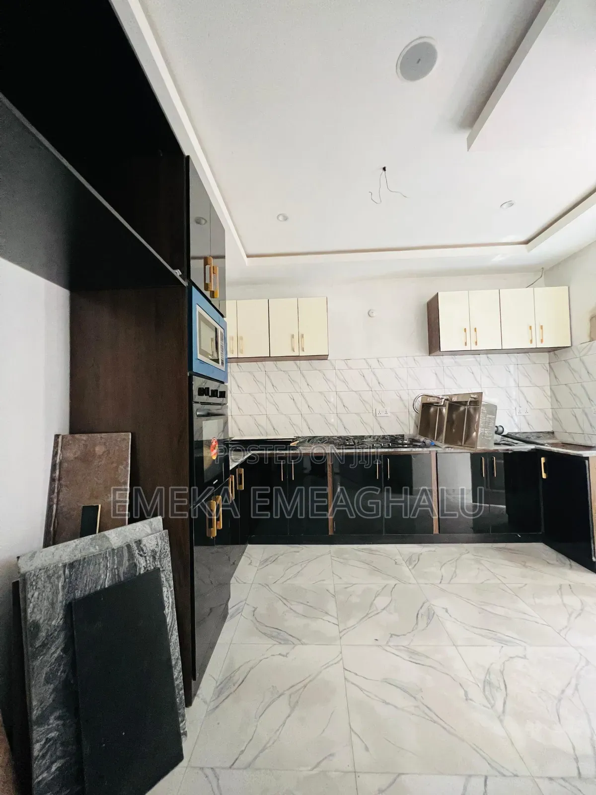 4bdrm Duplex in Wtc Estate, Enugu for sale in Enugu