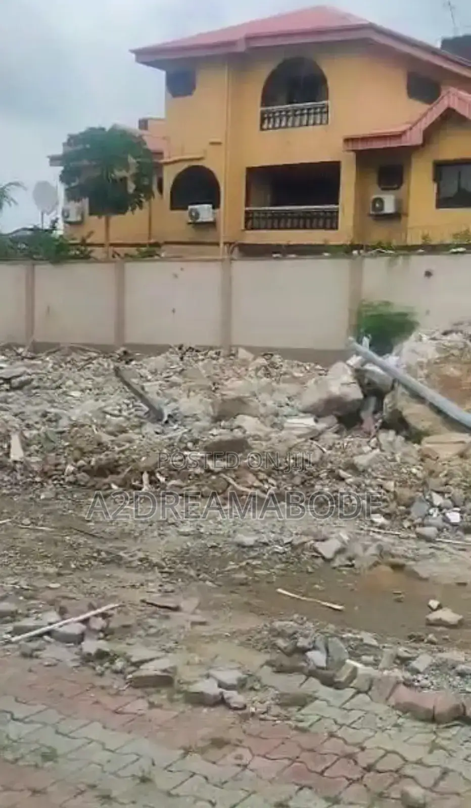 Exclusive Estate Land in Omole Phase 1