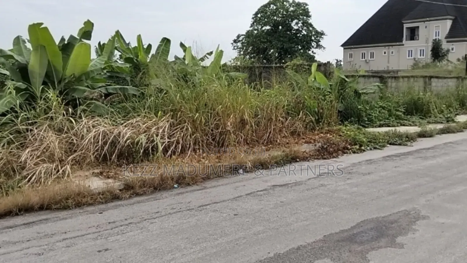 For Sale : 2 Plots on Major Rumuola Rd , Port Harcourt in Port-Harcourt
