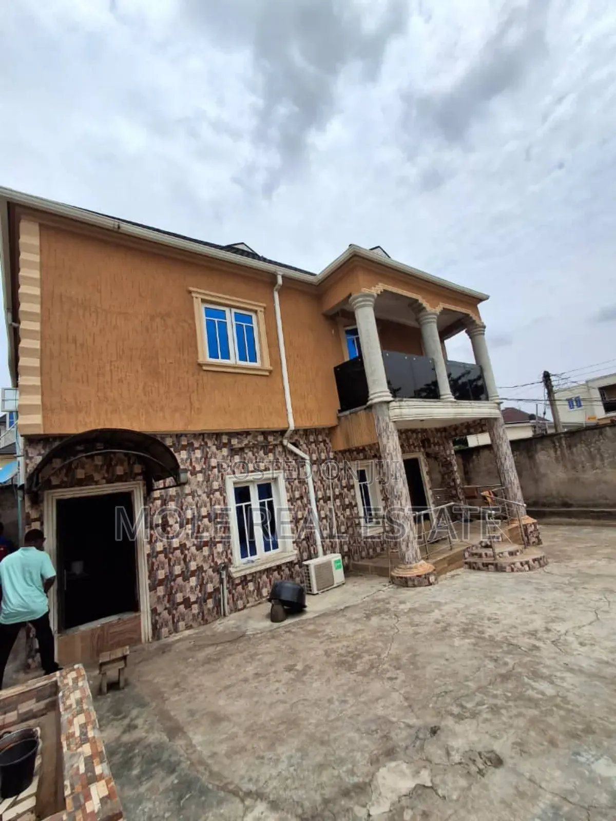 4bdrm Duplex in Age, Agege for sale in Agege