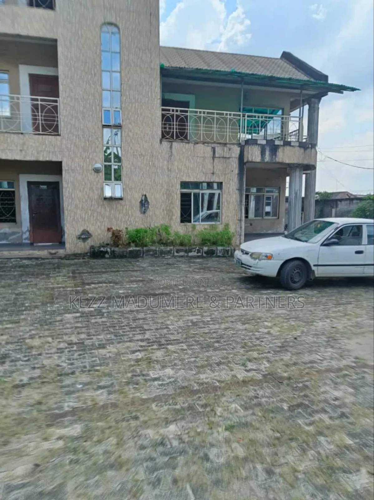 For Sale 13 Bedroom Duplex Like Hotel at Elelenwo Ph in Port-Harcourt