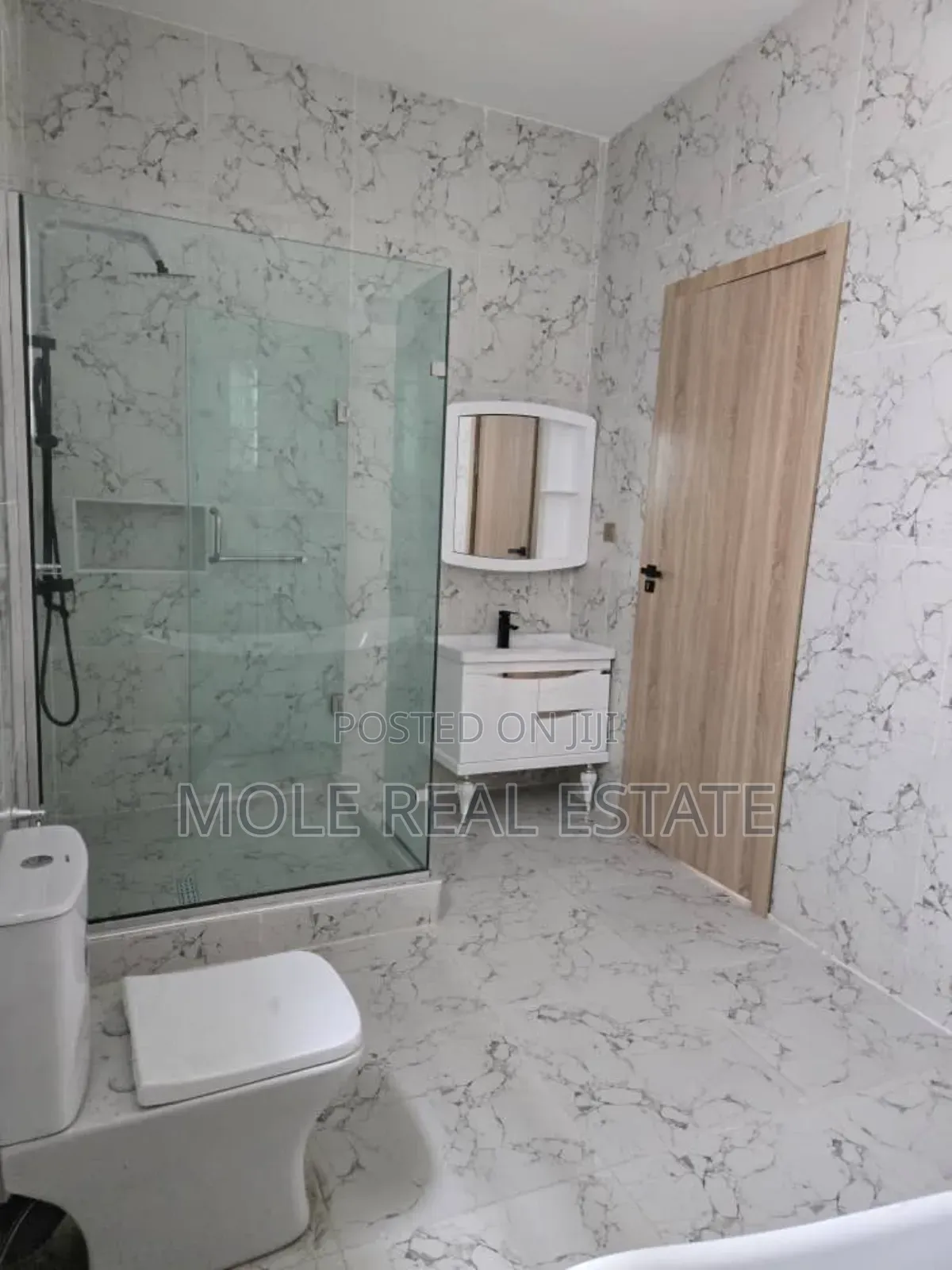 4bdrm Duplex in Age, Agege for sale in Agege