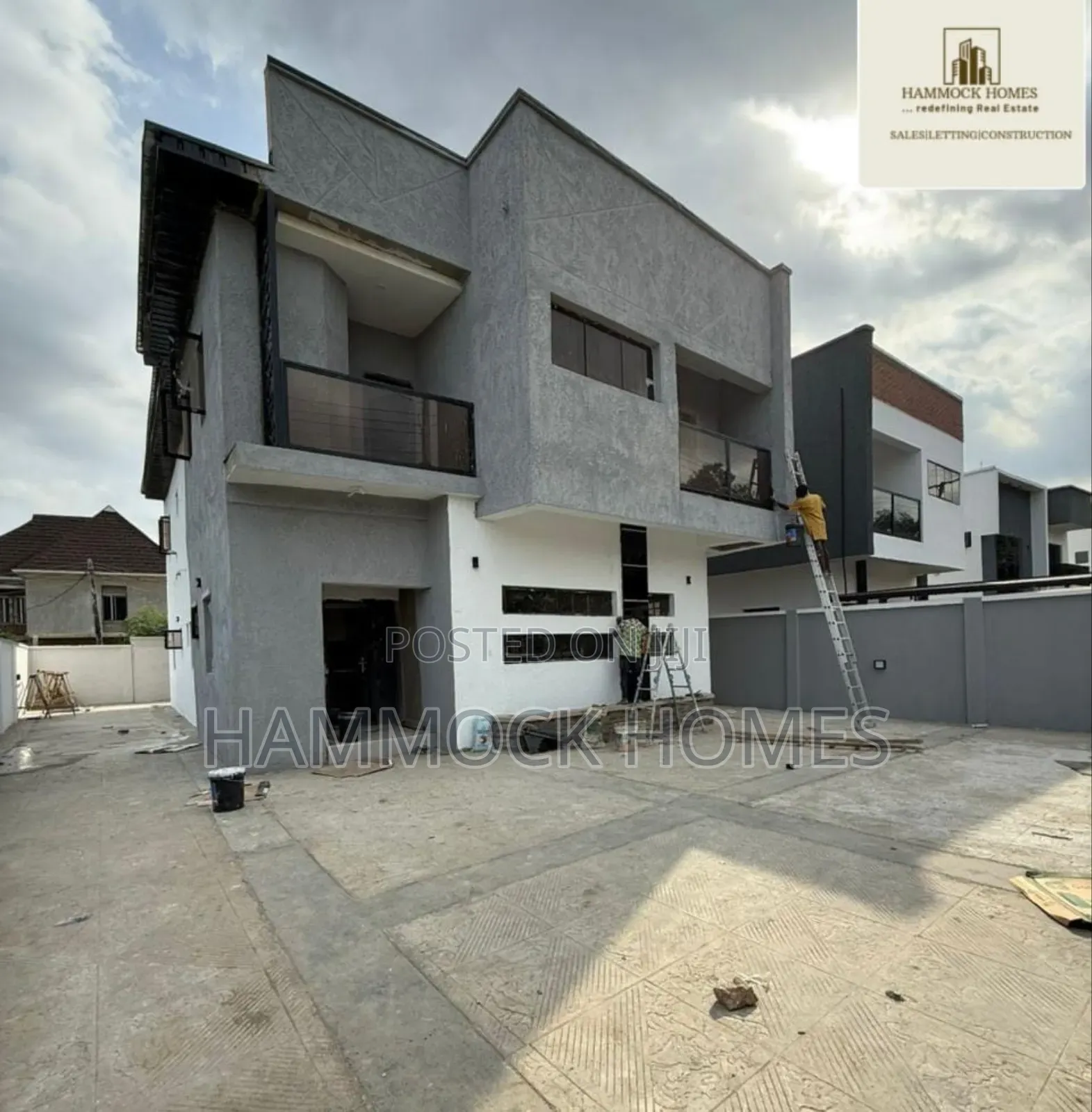 5bdrm Duplex in Carlton Gate Gra, Akobo for sale in Akobo