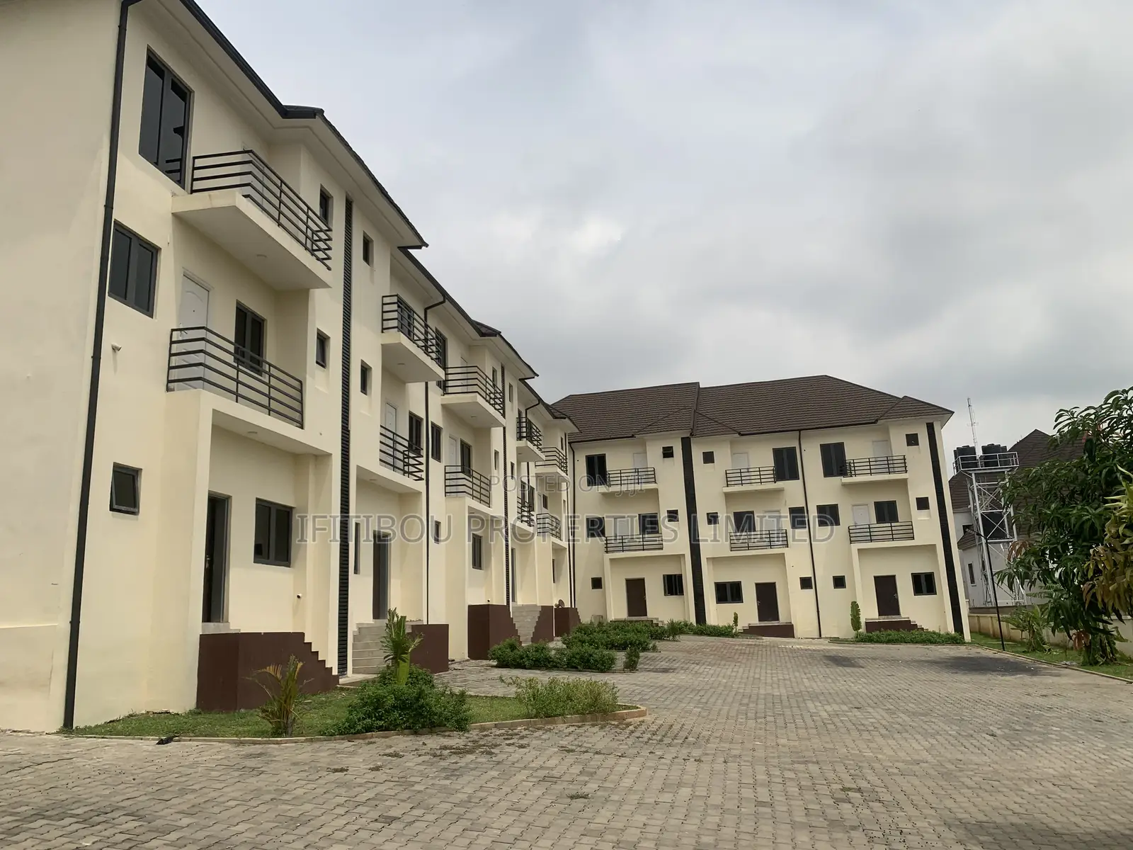 4bdrm Townhouse/Terrace in Asokoro for Sale in Asokoro