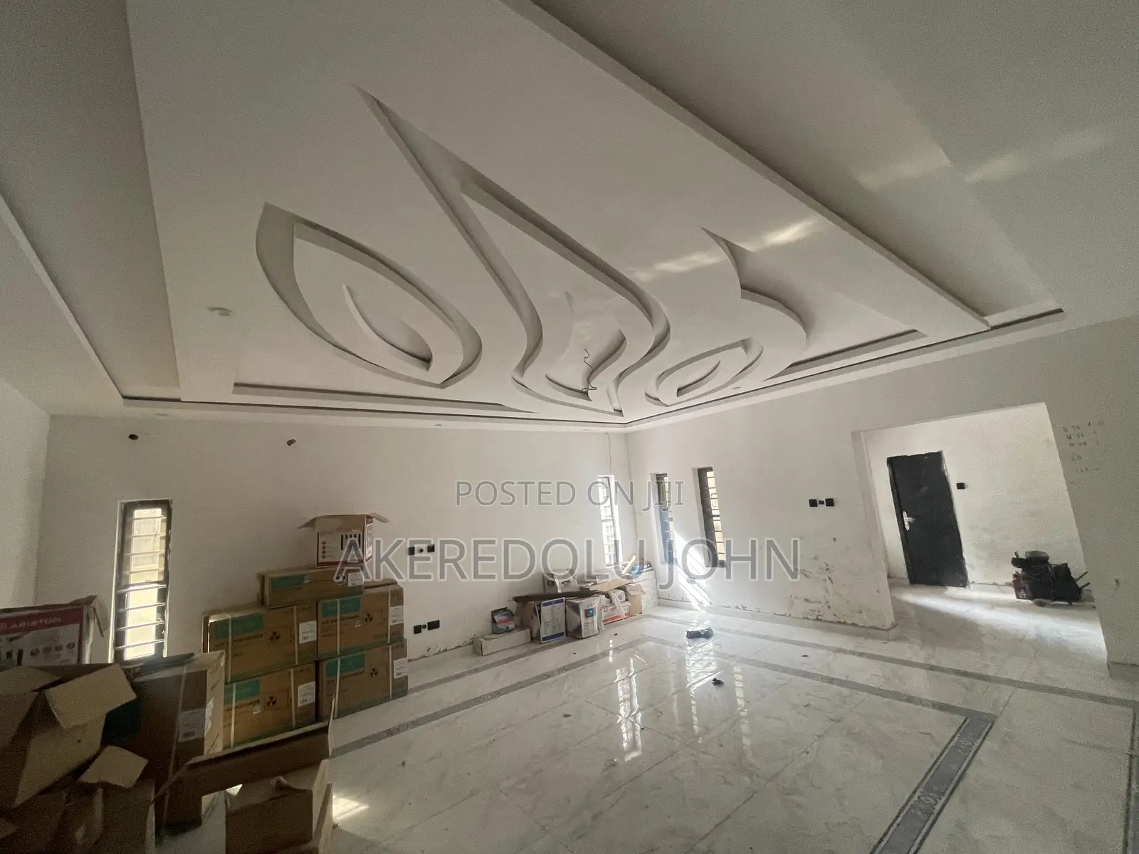 4bdrm Duplex in Lugbe District for sale in Lugbe District