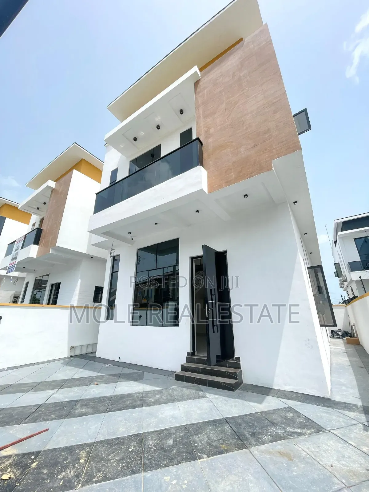 Furnished 4bdrm Duplex in Ajah for sale in Ajah