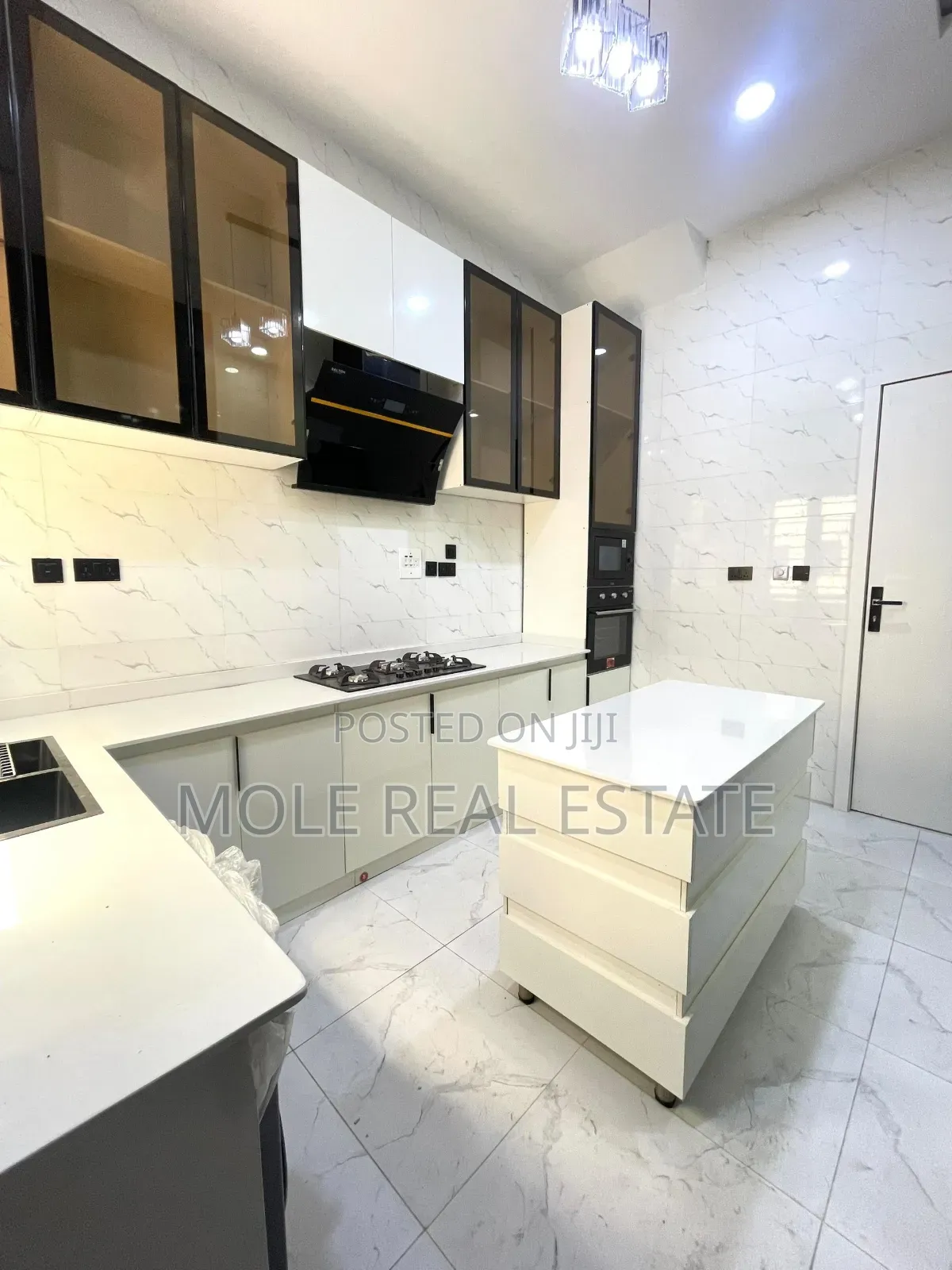 Furnished 4bdrm Duplex in Ajah for sale in Ajah