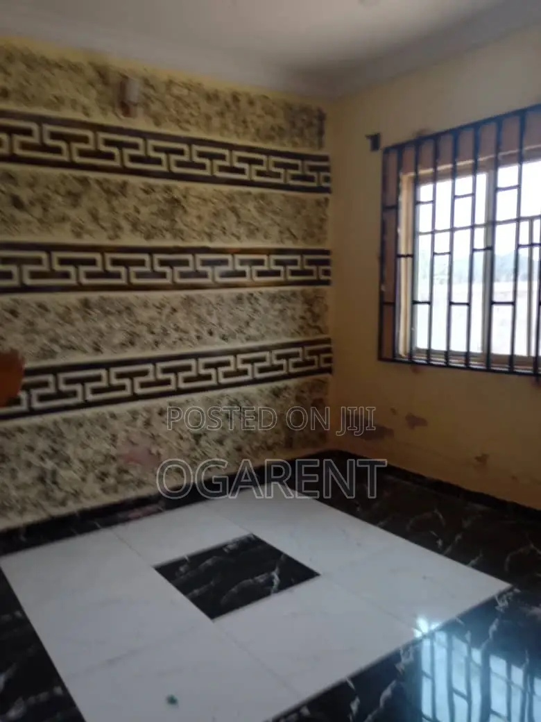 2bdrm Apartment in Airport Rd, Benin City for rent in Benin City