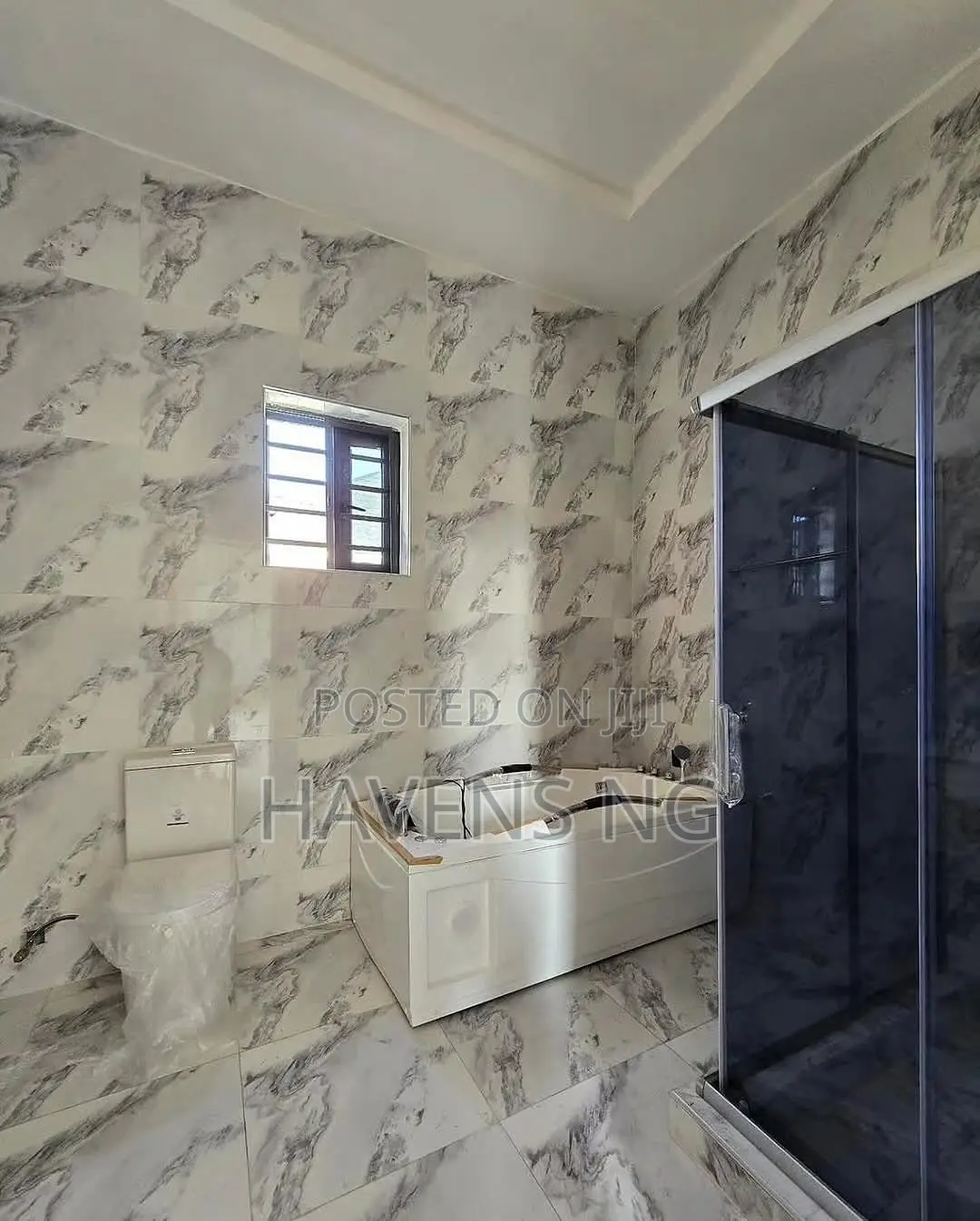 5bdrm Duplex in Ikota for sale in Ikota