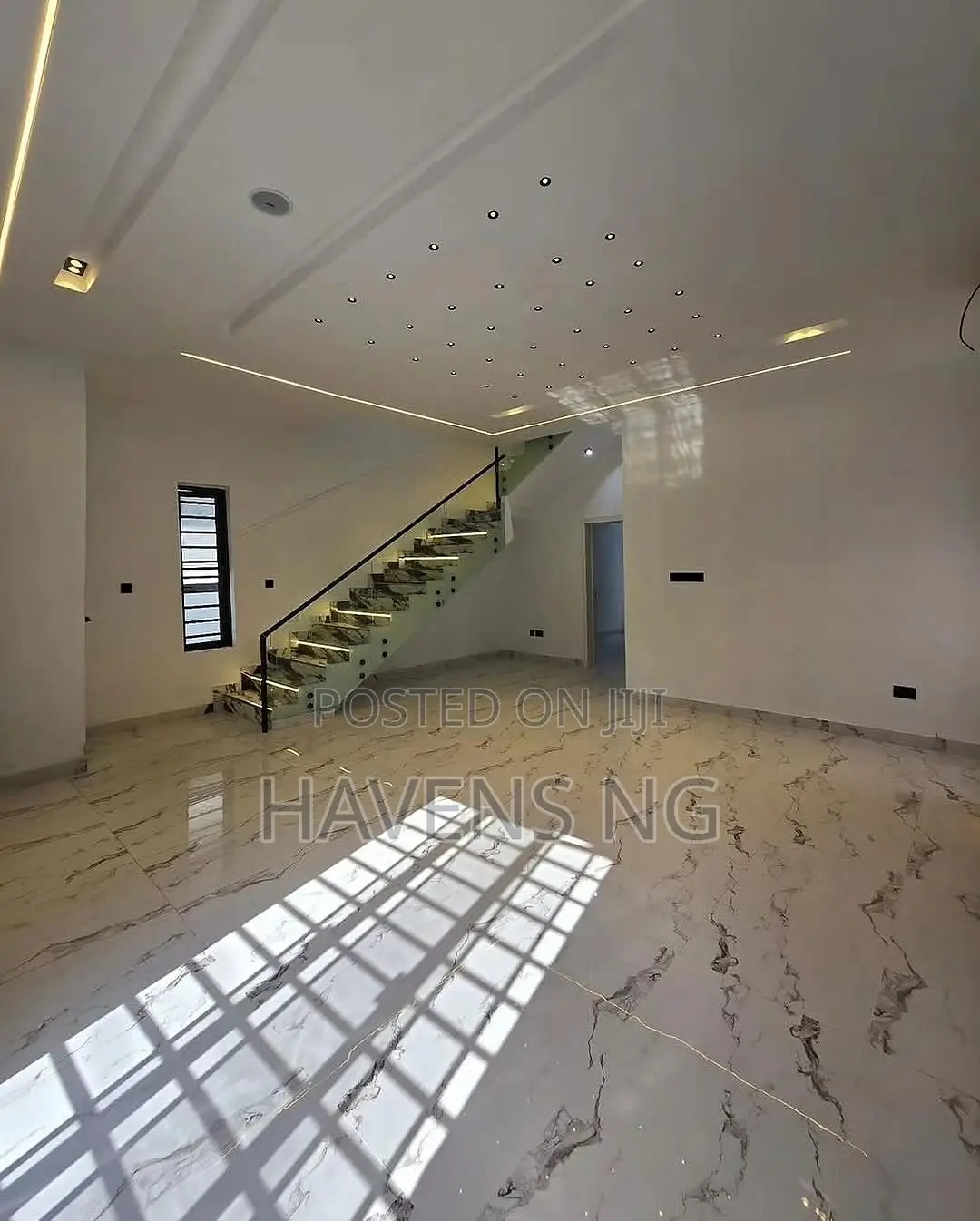 4bdrm Duplex in Lekki Phase 2 for sale in Lekki Phase 2
