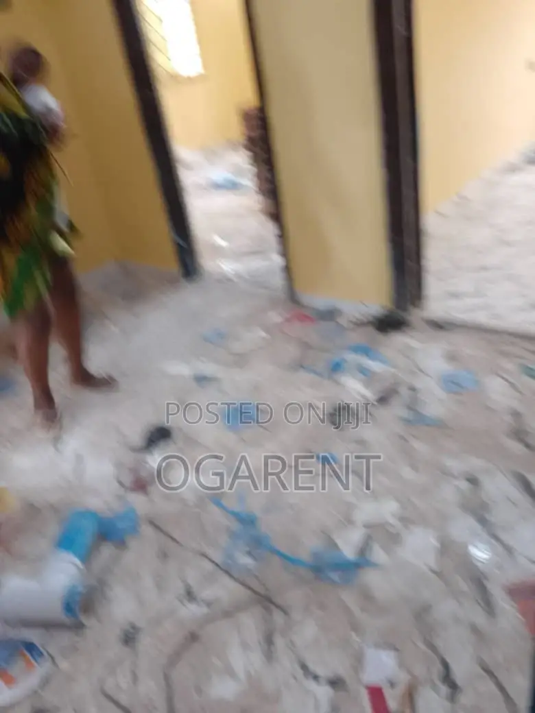 3bdrm Apartment in Off Country Home, Benin City for rent in Benin City